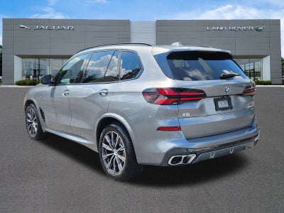 2024 BMW X5 M60i