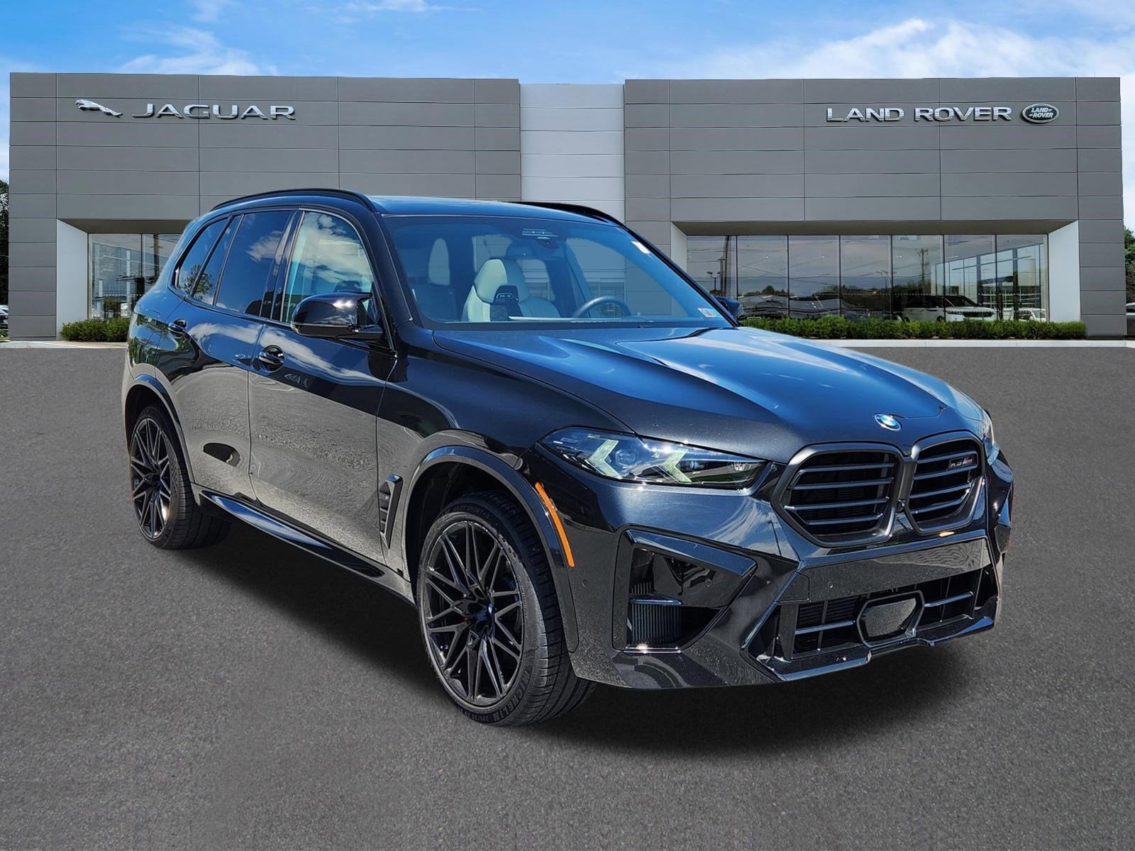 2025 BMW X5 M Competition