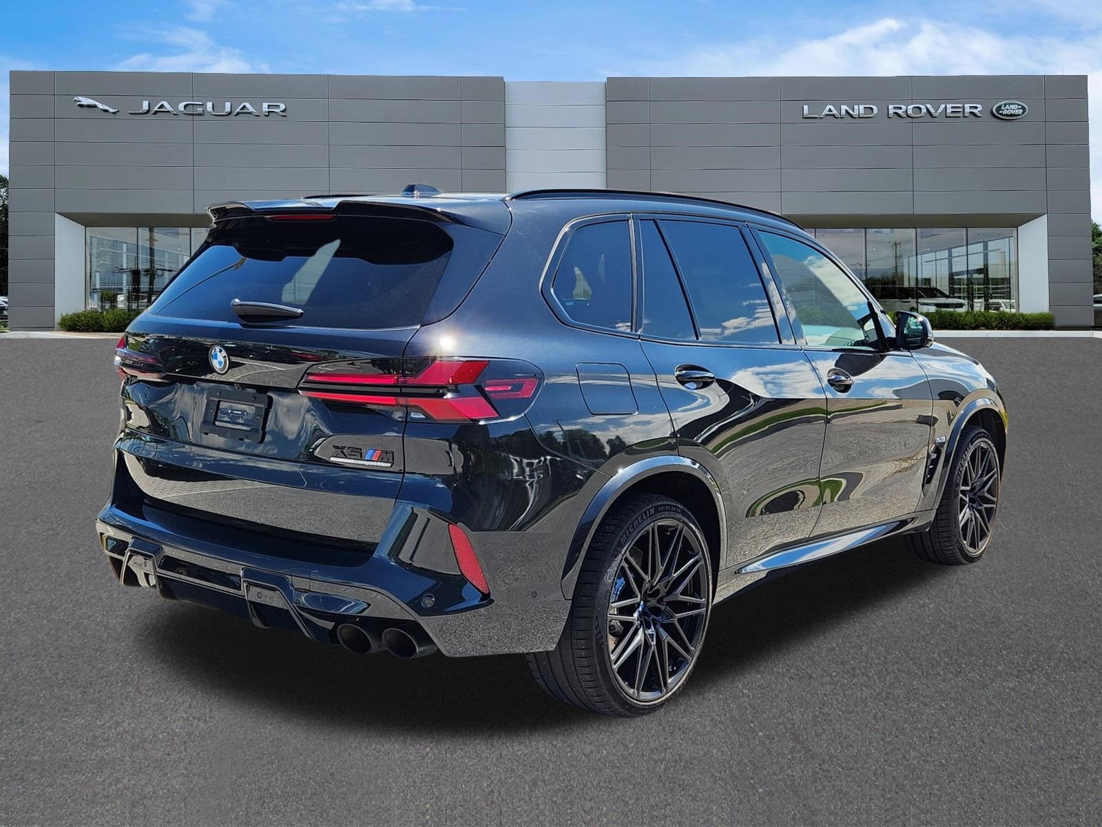 2025 BMW X5 M Competition