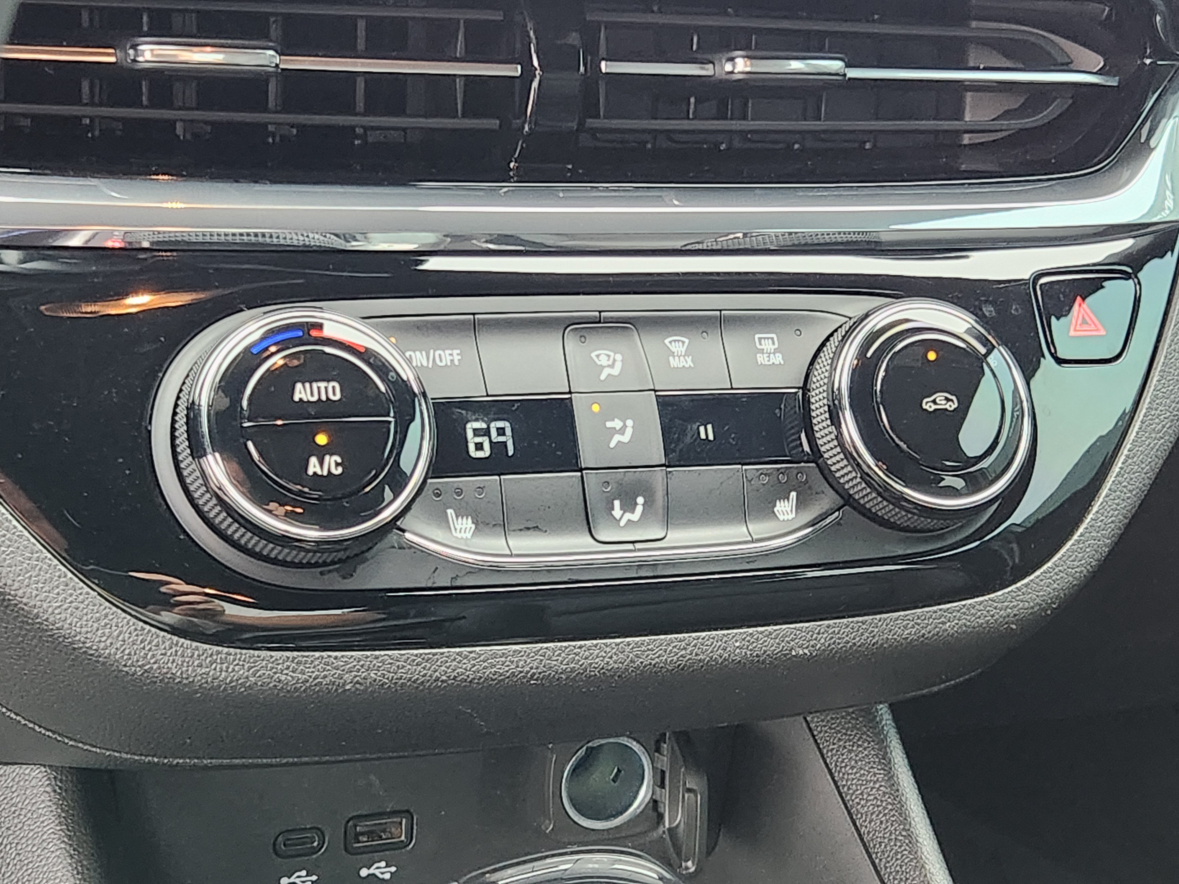 2025 Buick Envista Sport Touring