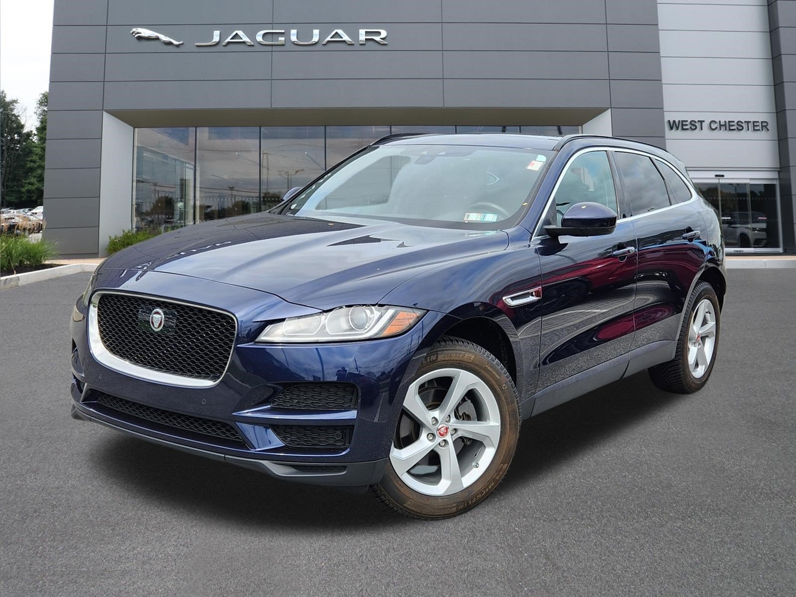 2019 Jaguar F-PACE 25t Premium