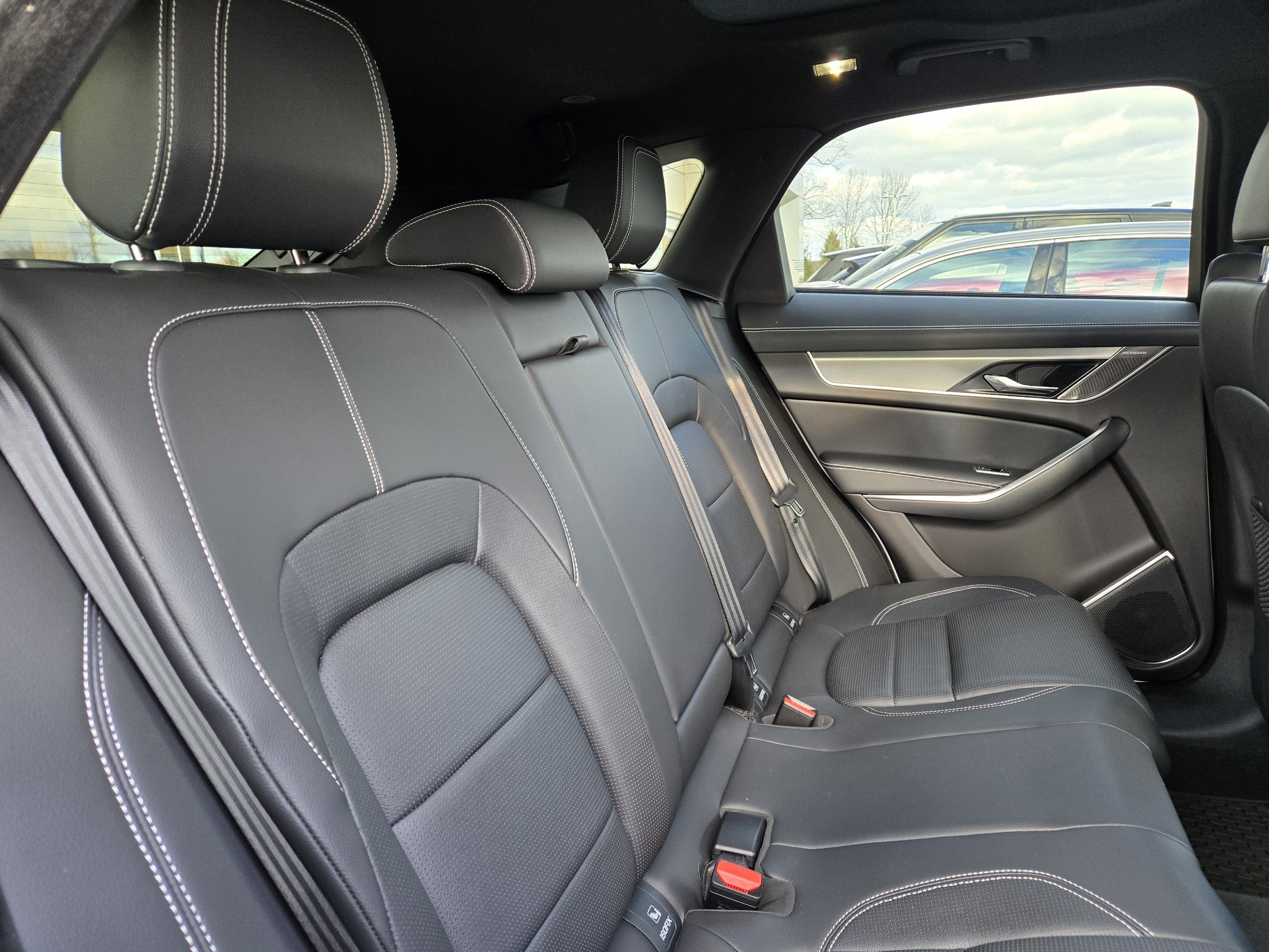 2026 Jaguar F-PACE P250 R-Dynamic S