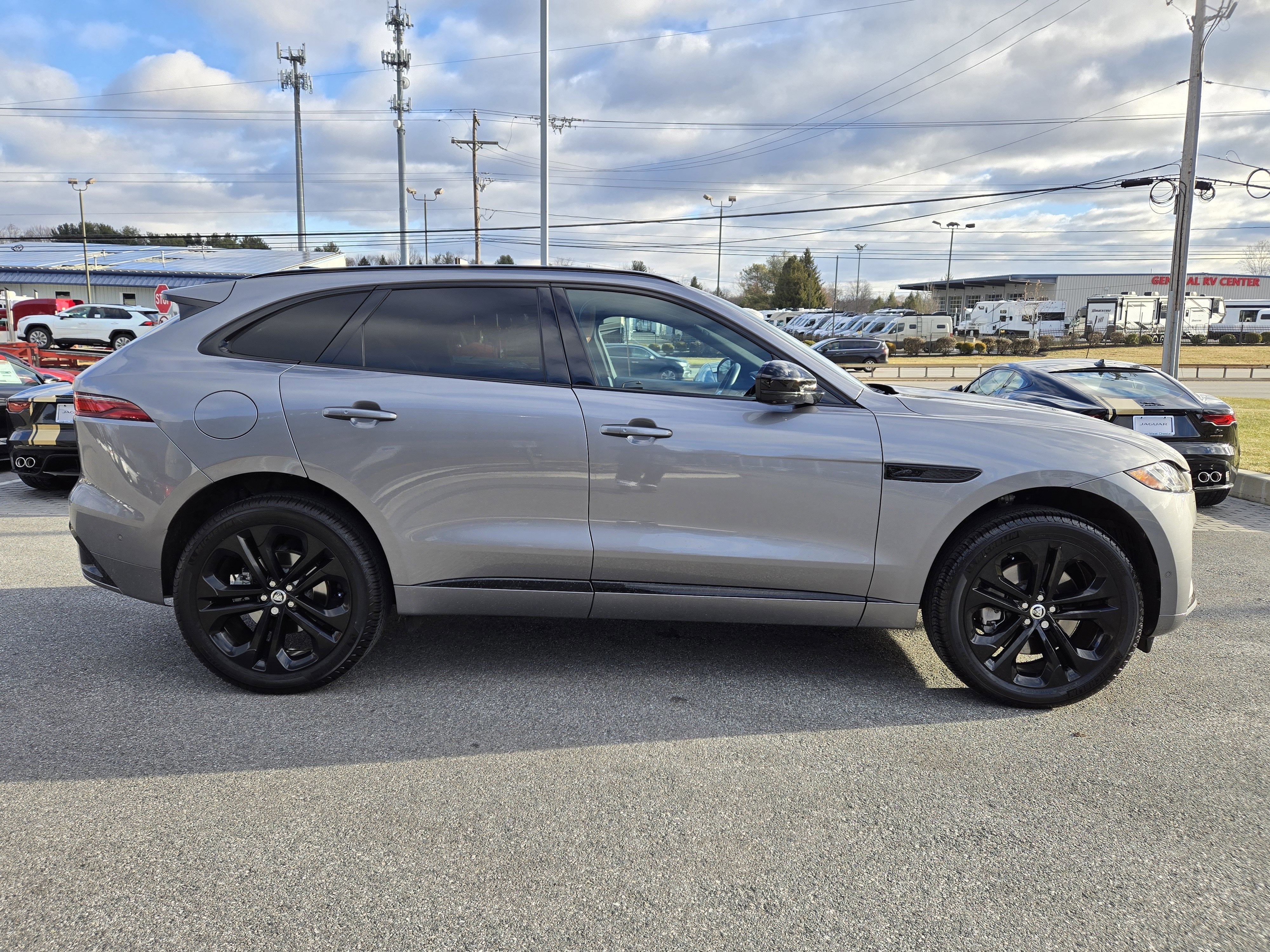 2026 Jaguar F-PACE P250 R-Dynamic S