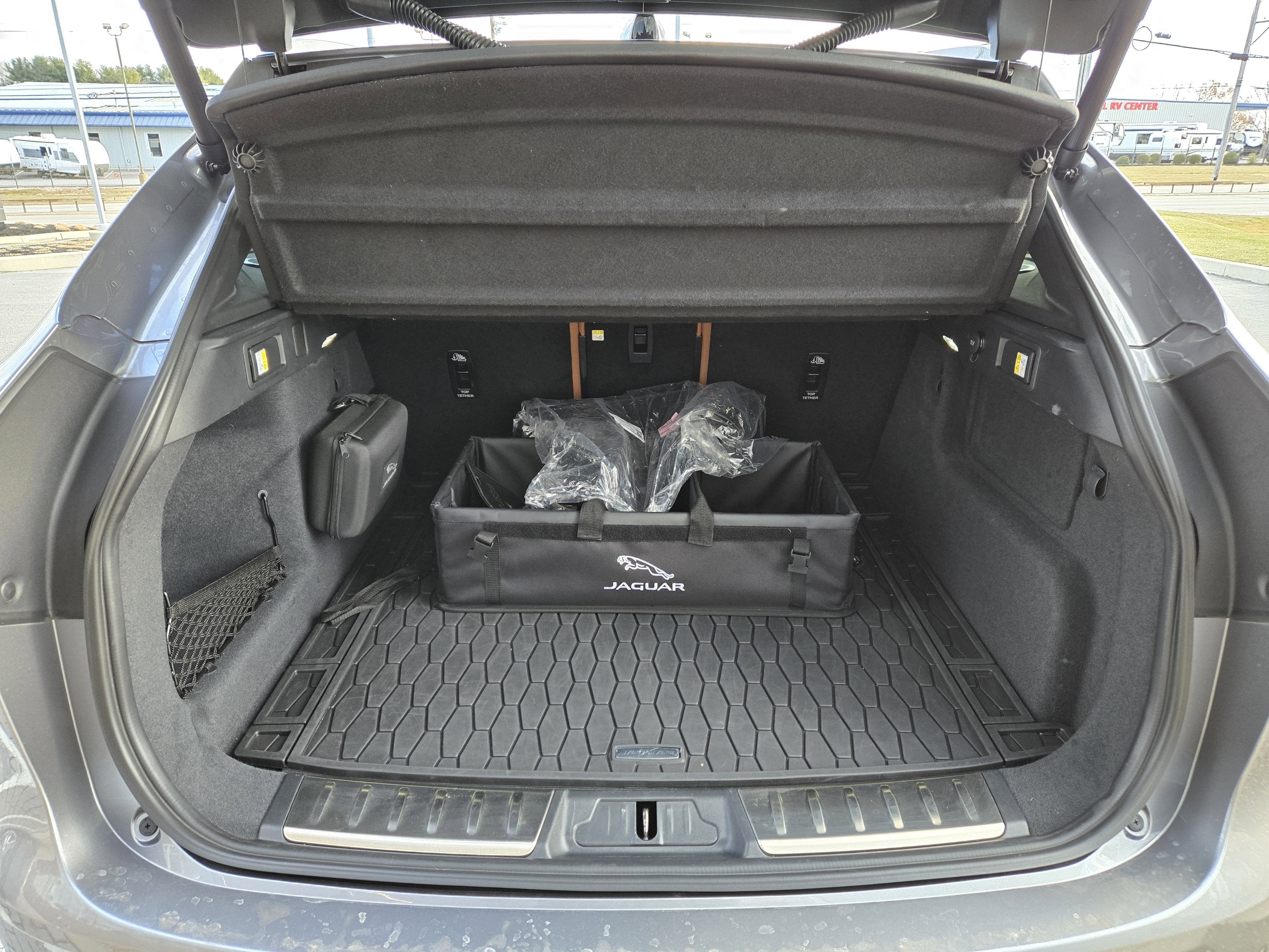 2026 Jaguar F-PACE P250 R-Dynamic S