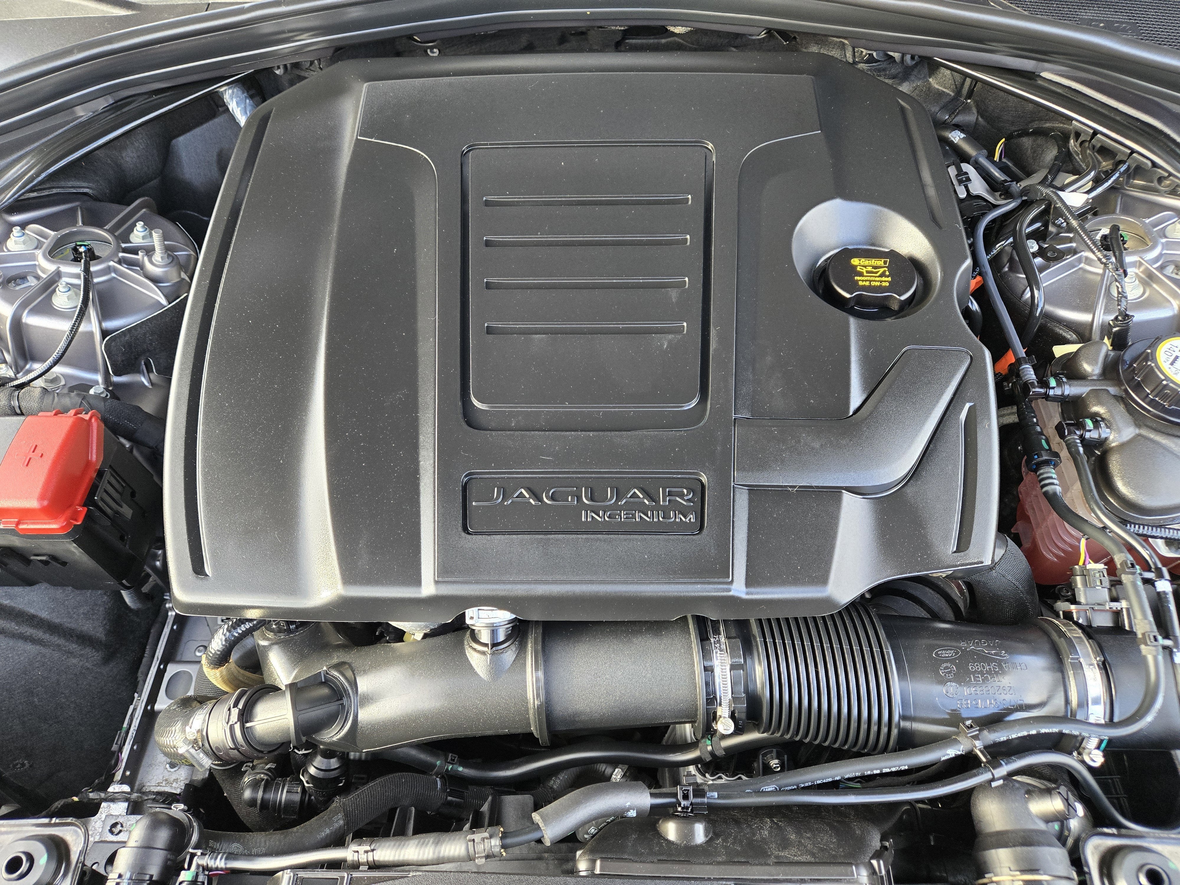 2026 Jaguar F-PACE P250 R-Dynamic S