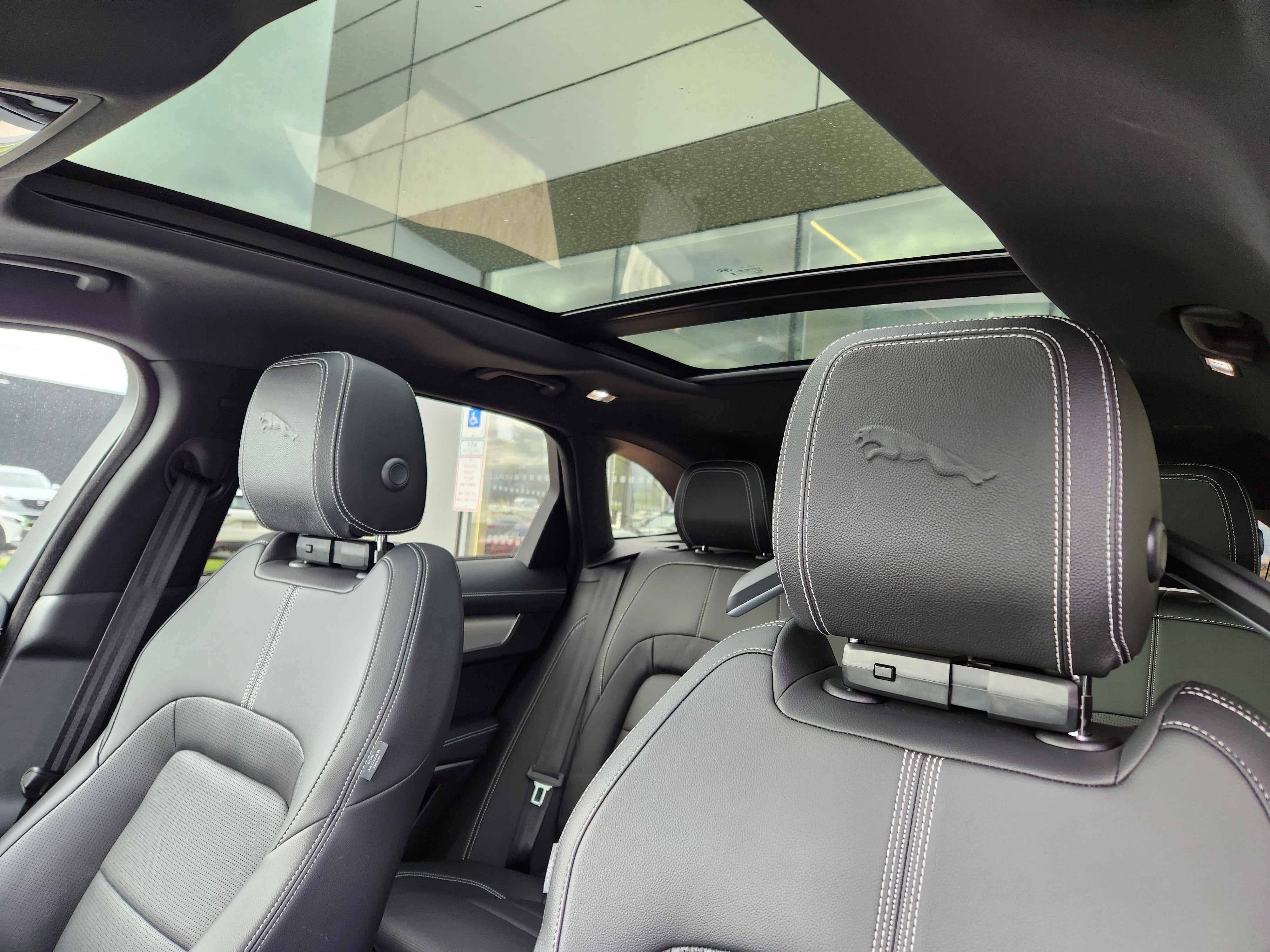 2025 Jaguar F-PACE P250 R-Dynamic S