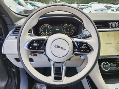 2025 Jaguar F-PACE P250 R-Dynamic S