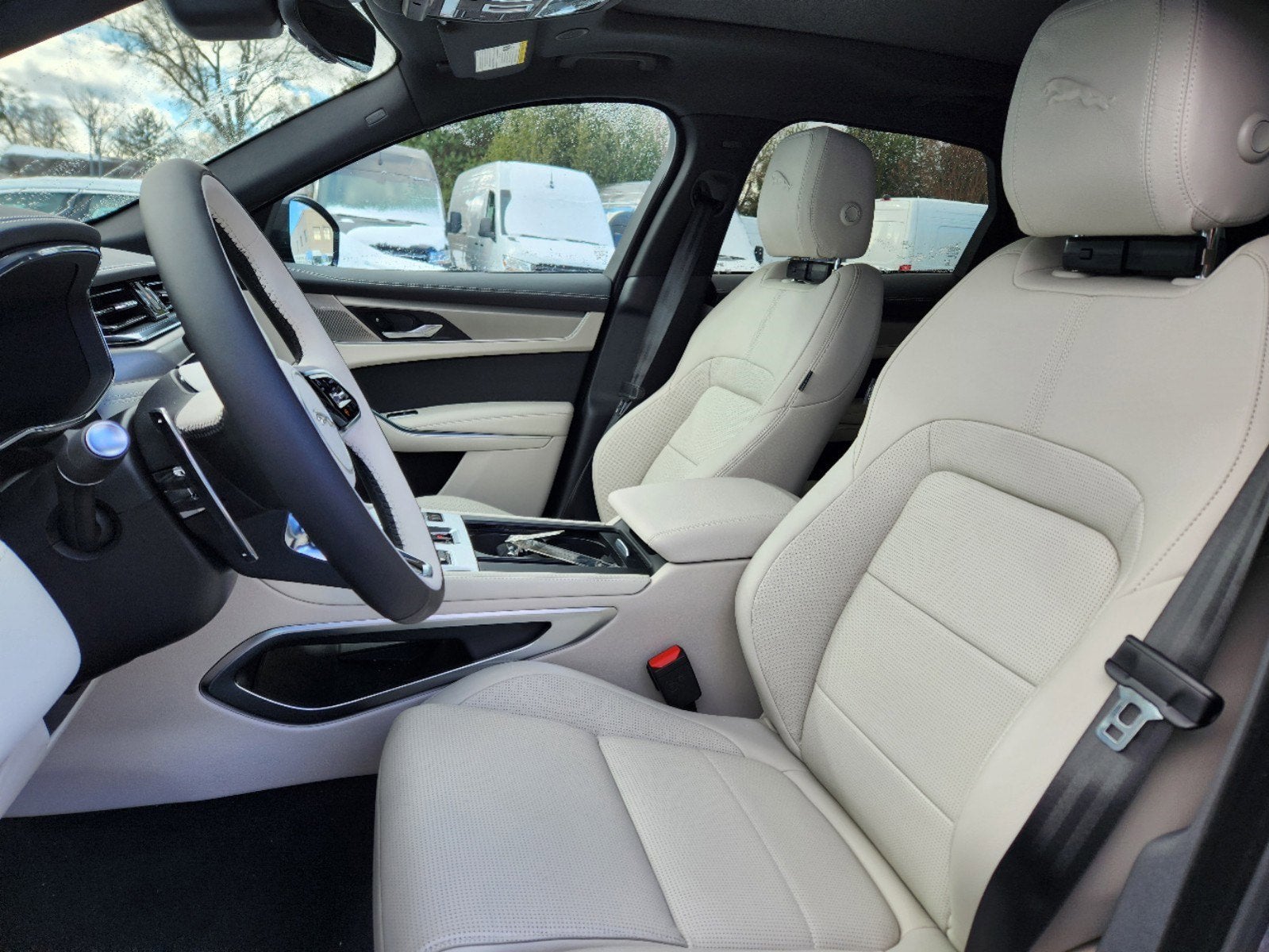 2025 Jaguar F-PACE P250 R-Dynamic S