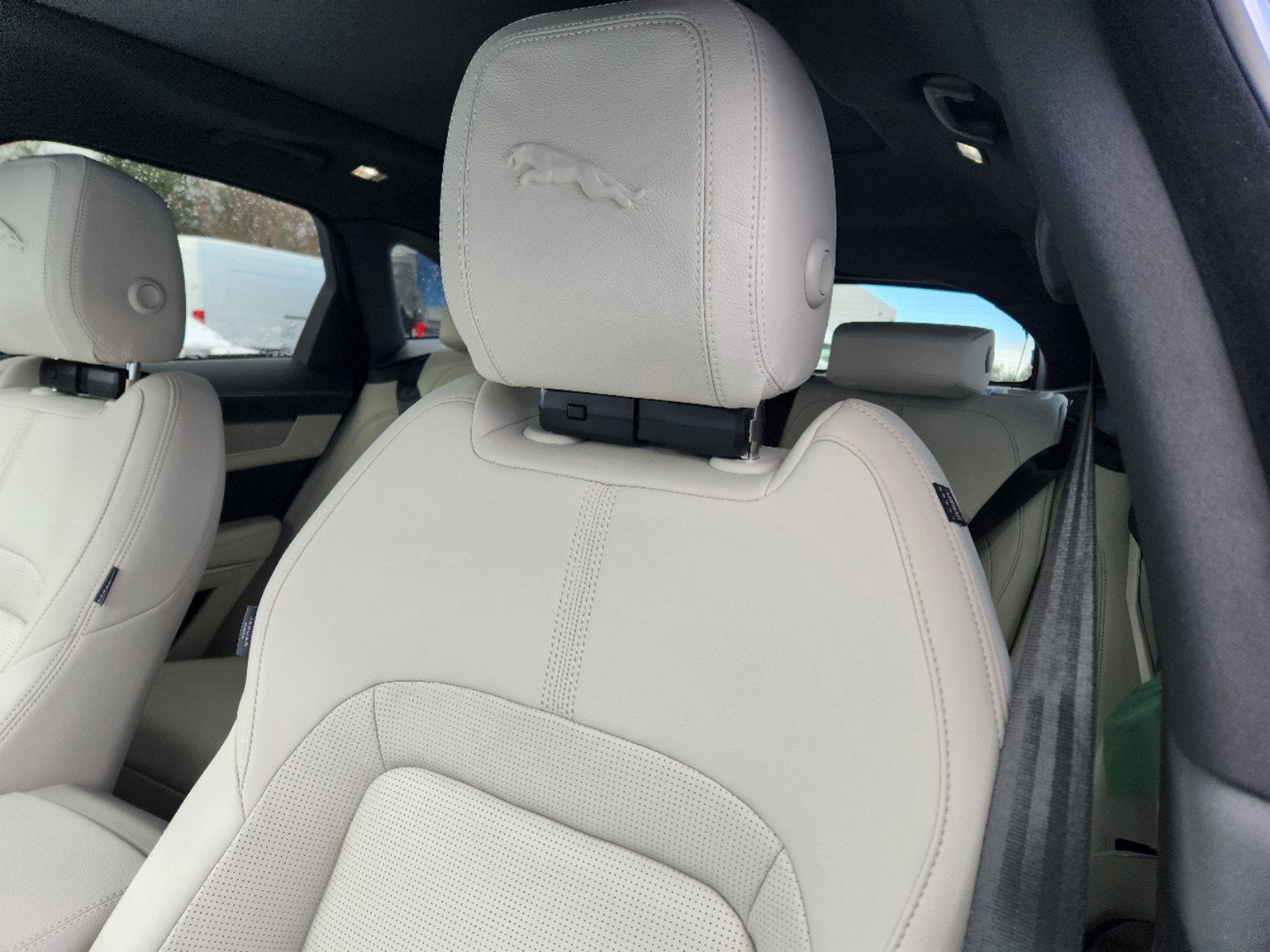 2025 Jaguar F-PACE P250 R-Dynamic S