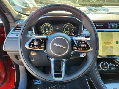 2025 Jaguar F-PACE P250 R-Dynamic S