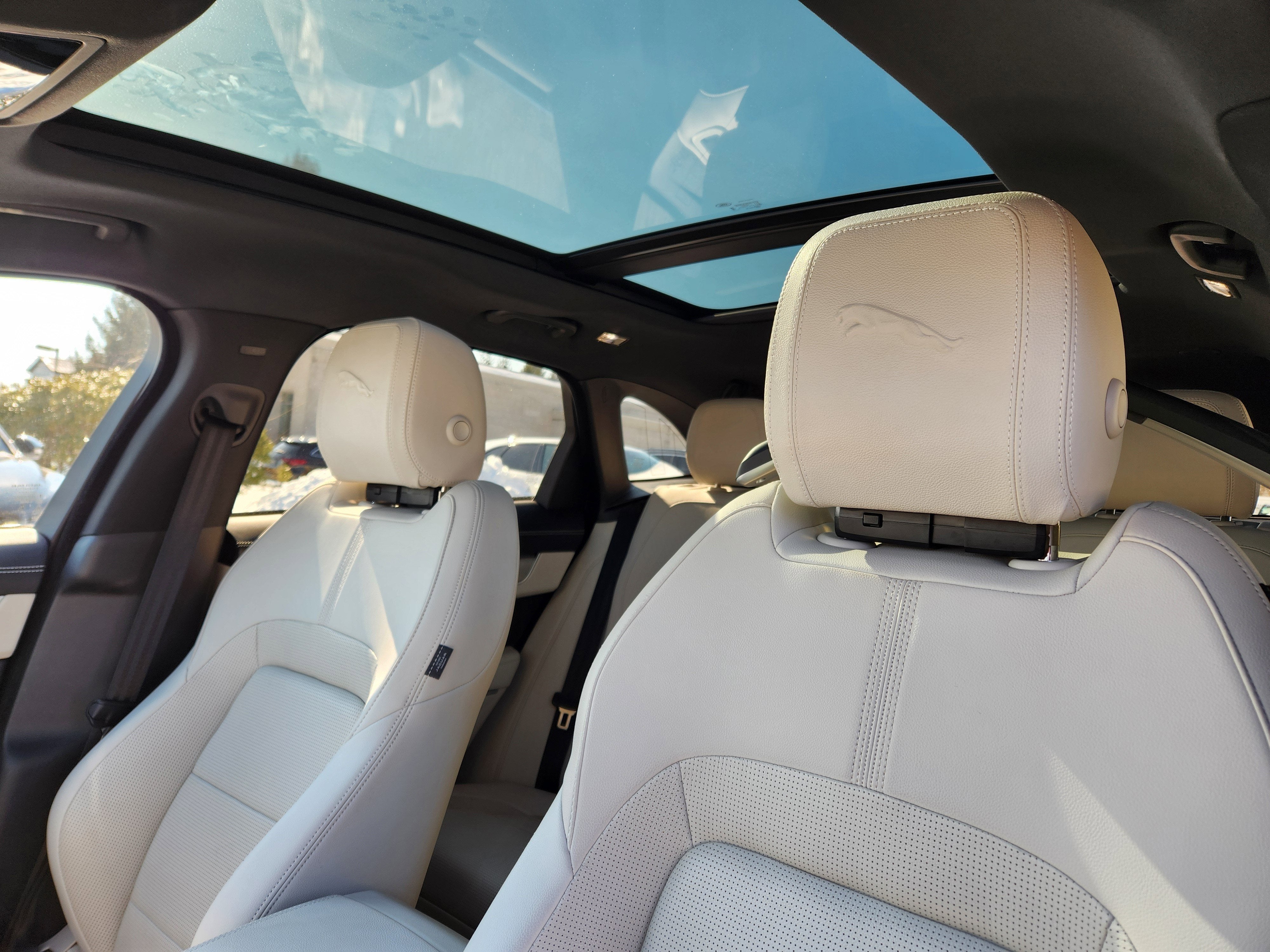 2025 Jaguar F-PACE P250 R-Dynamic S