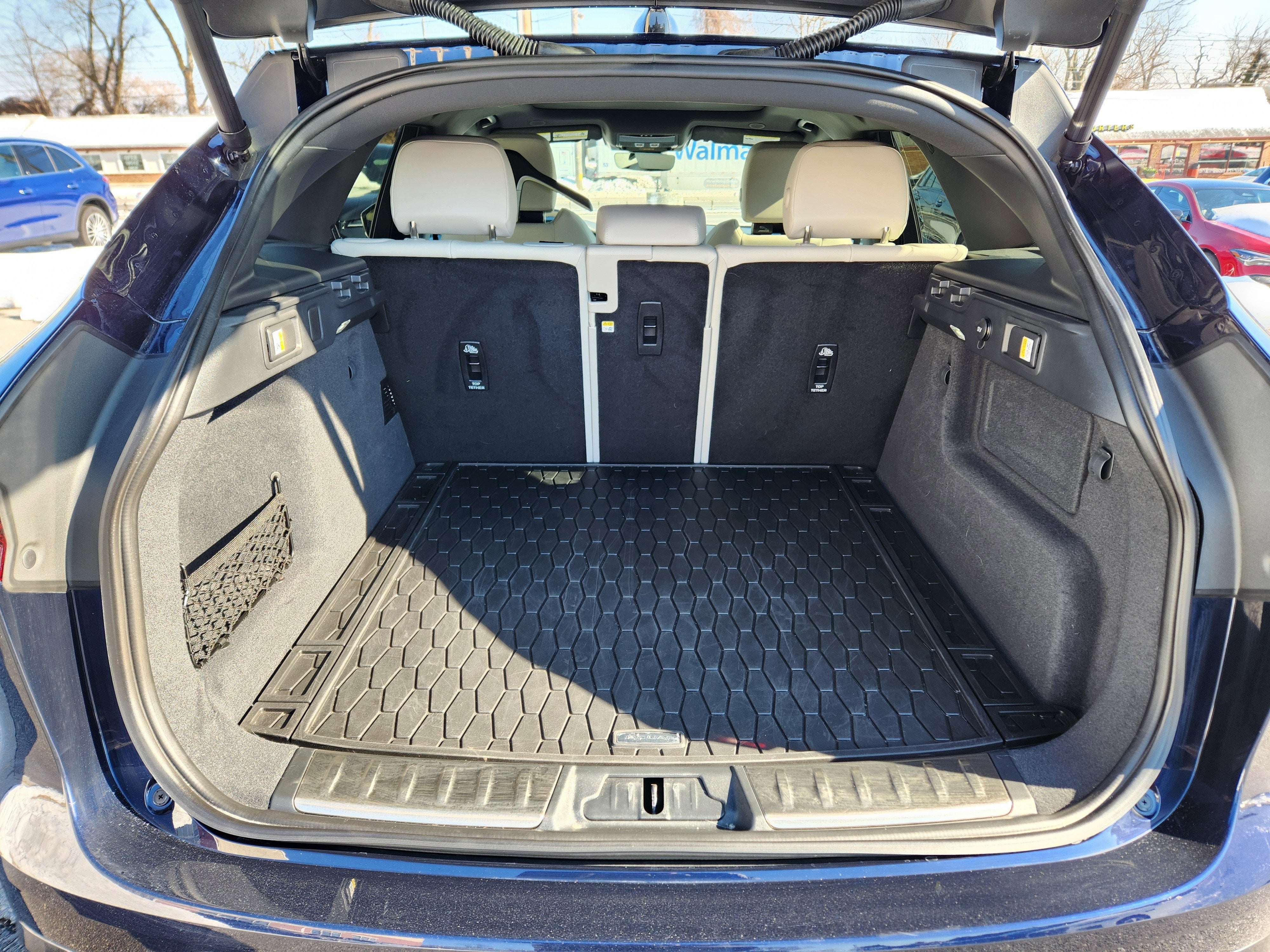 2025 Jaguar F-PACE P250 R-Dynamic S