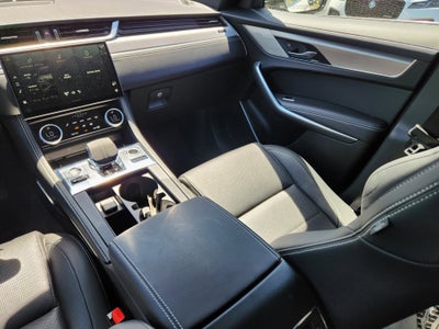 2024 Jaguar F-PACE P400 R-Dynamic S