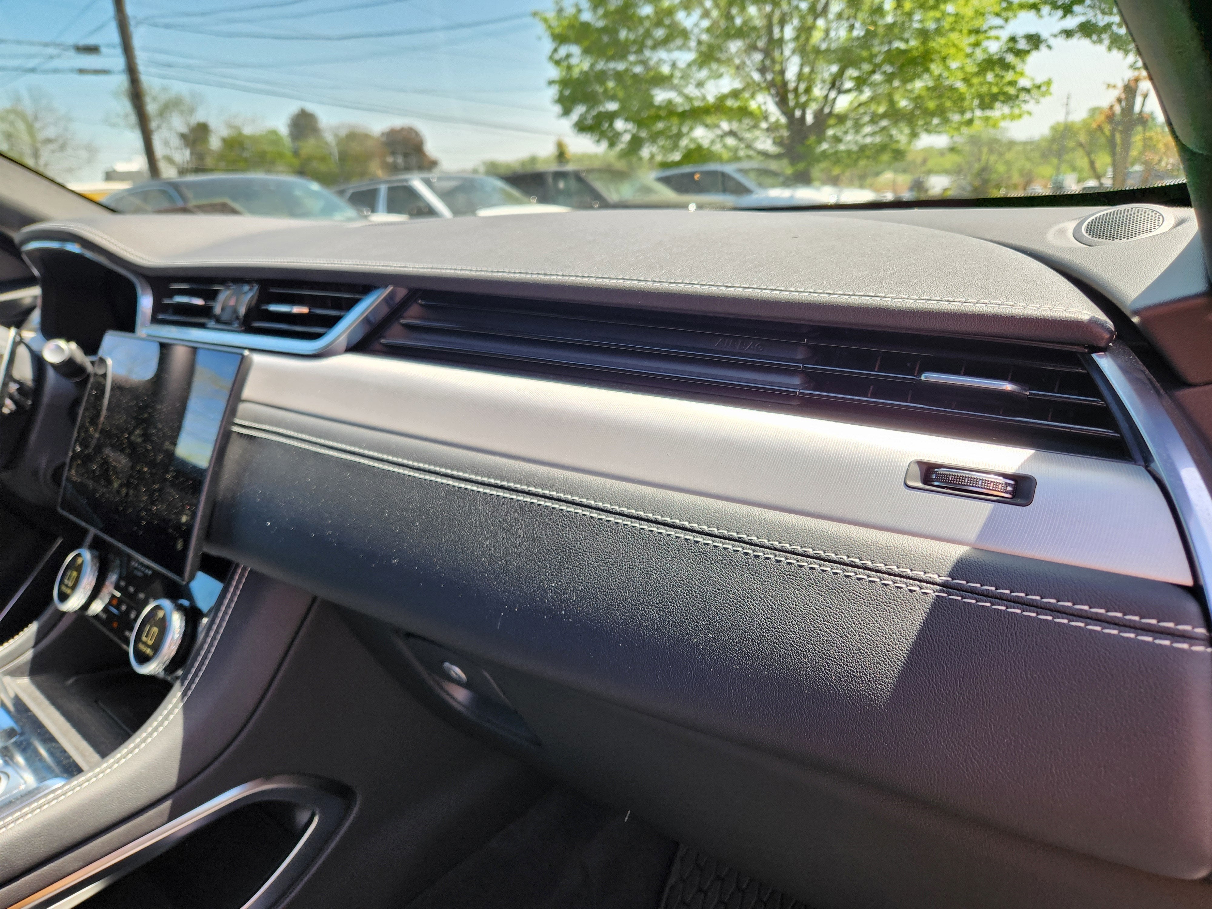 2024 Jaguar F-PACE P400 R-Dynamic S