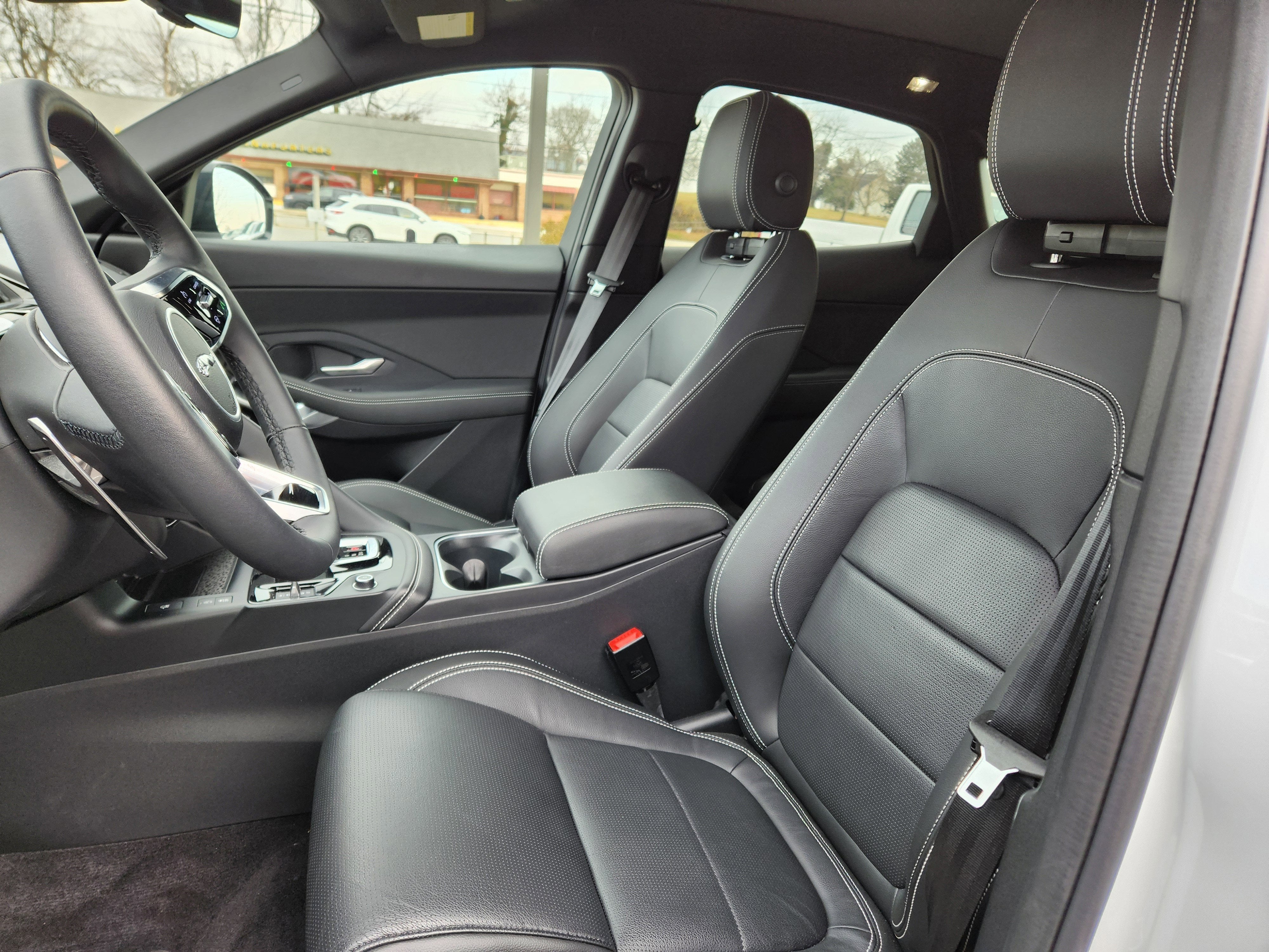 2024 Jaguar E-PACE P250