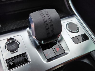 2022 Jaguar XF R-Dynamic SE