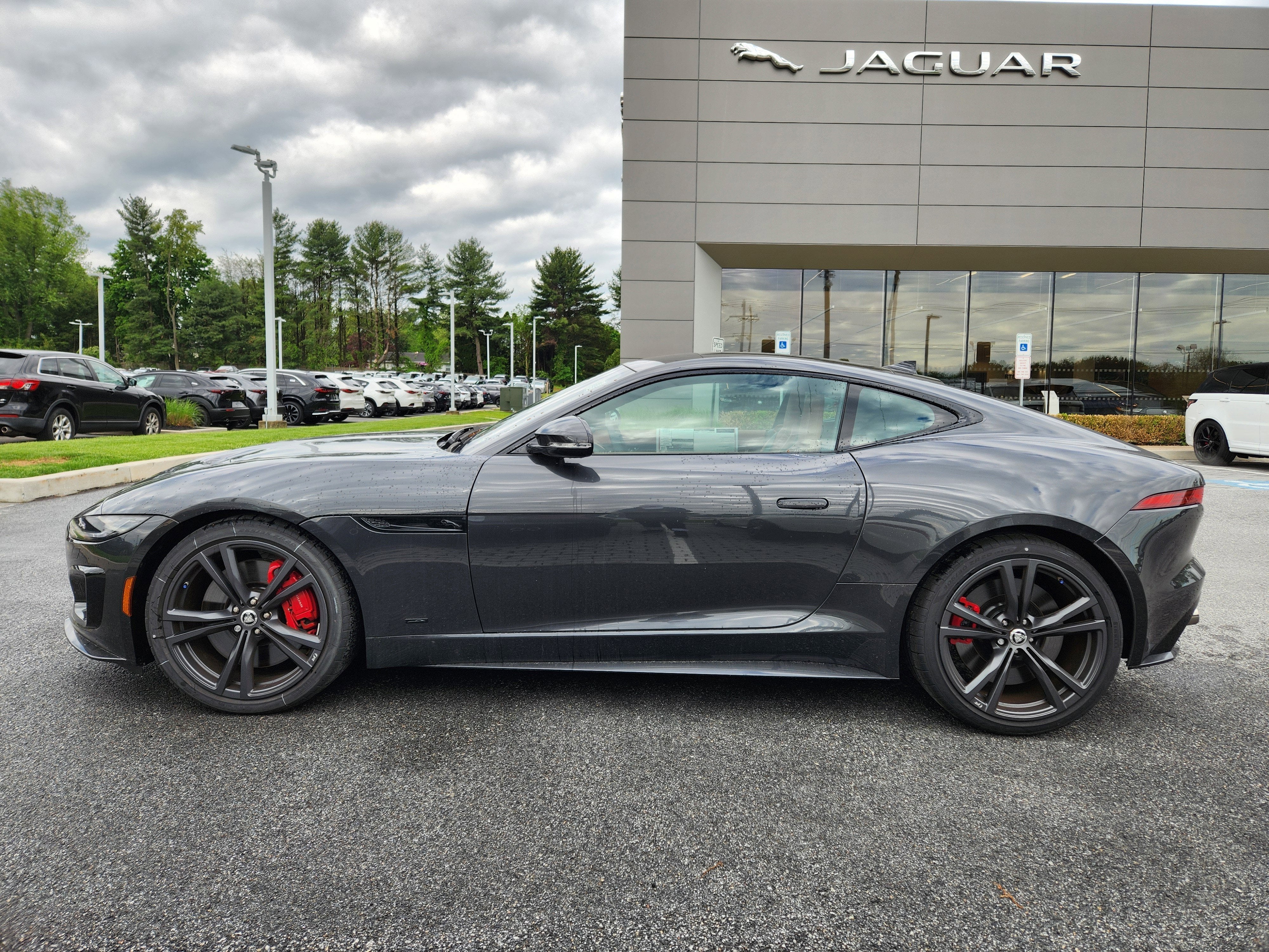 2024 Jaguar F-TYPE P575 R75