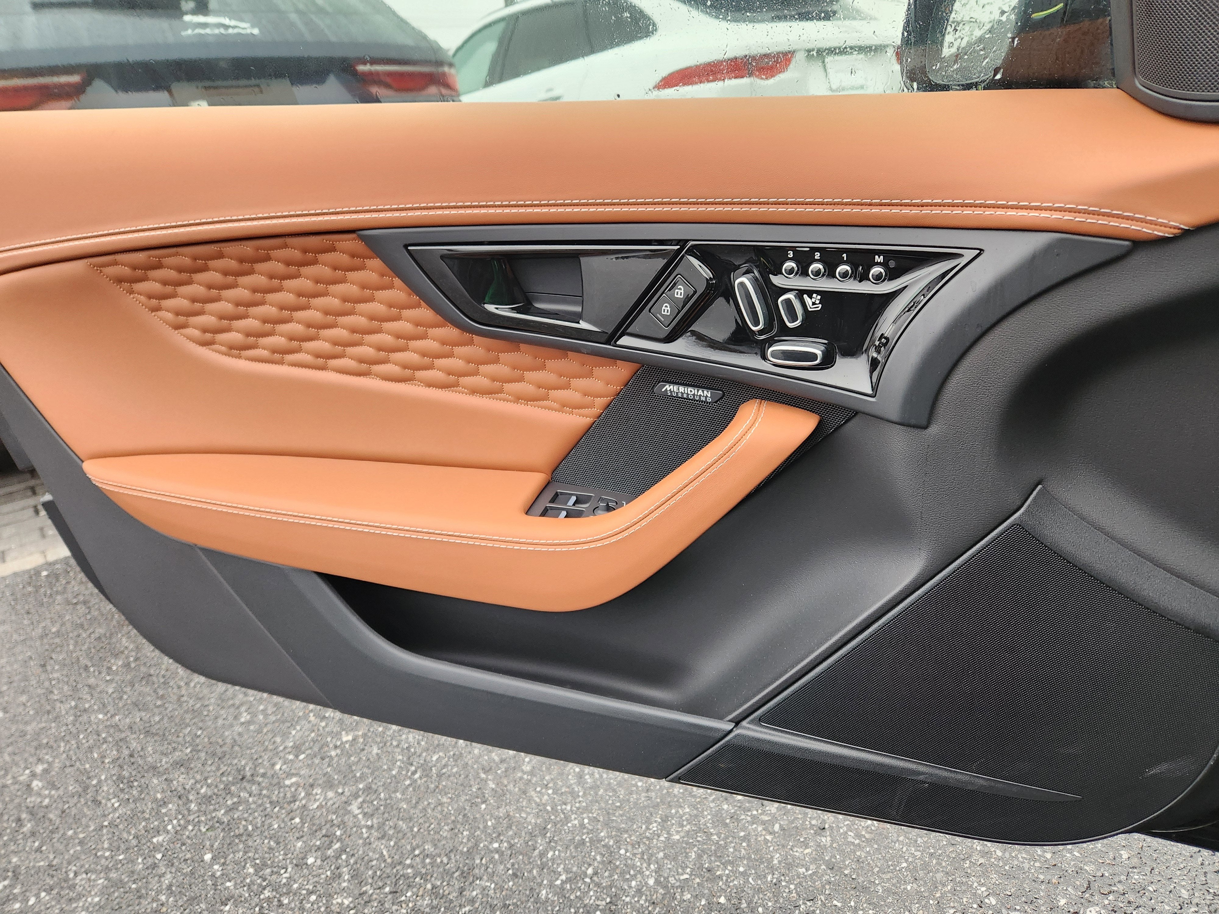 2024 Jaguar F-TYPE P575 R75