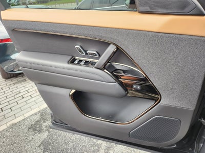 2025 Land Rover Range Rover Sport Autobiography