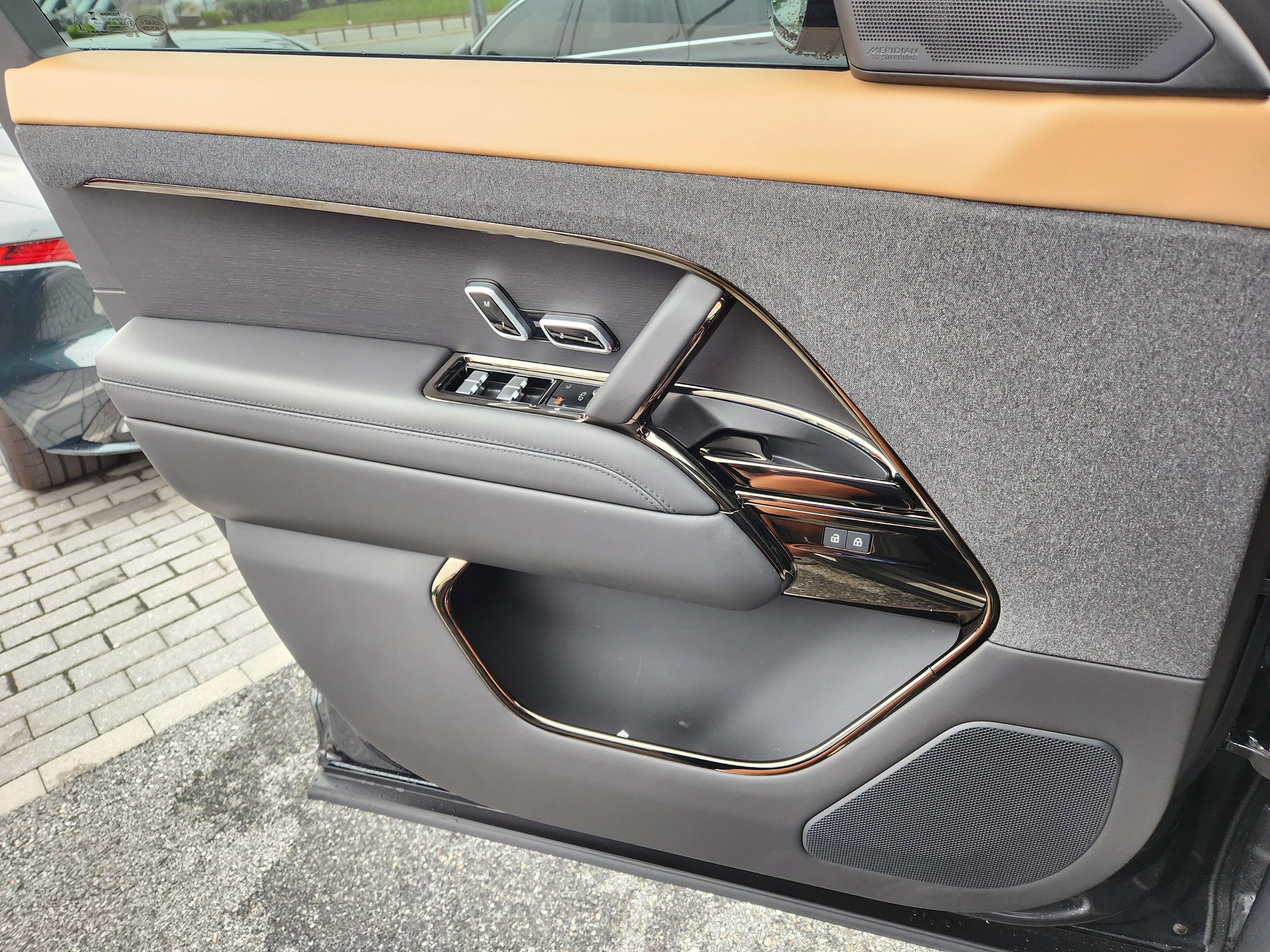 2025 Land Rover Range Rover Sport Autobiography