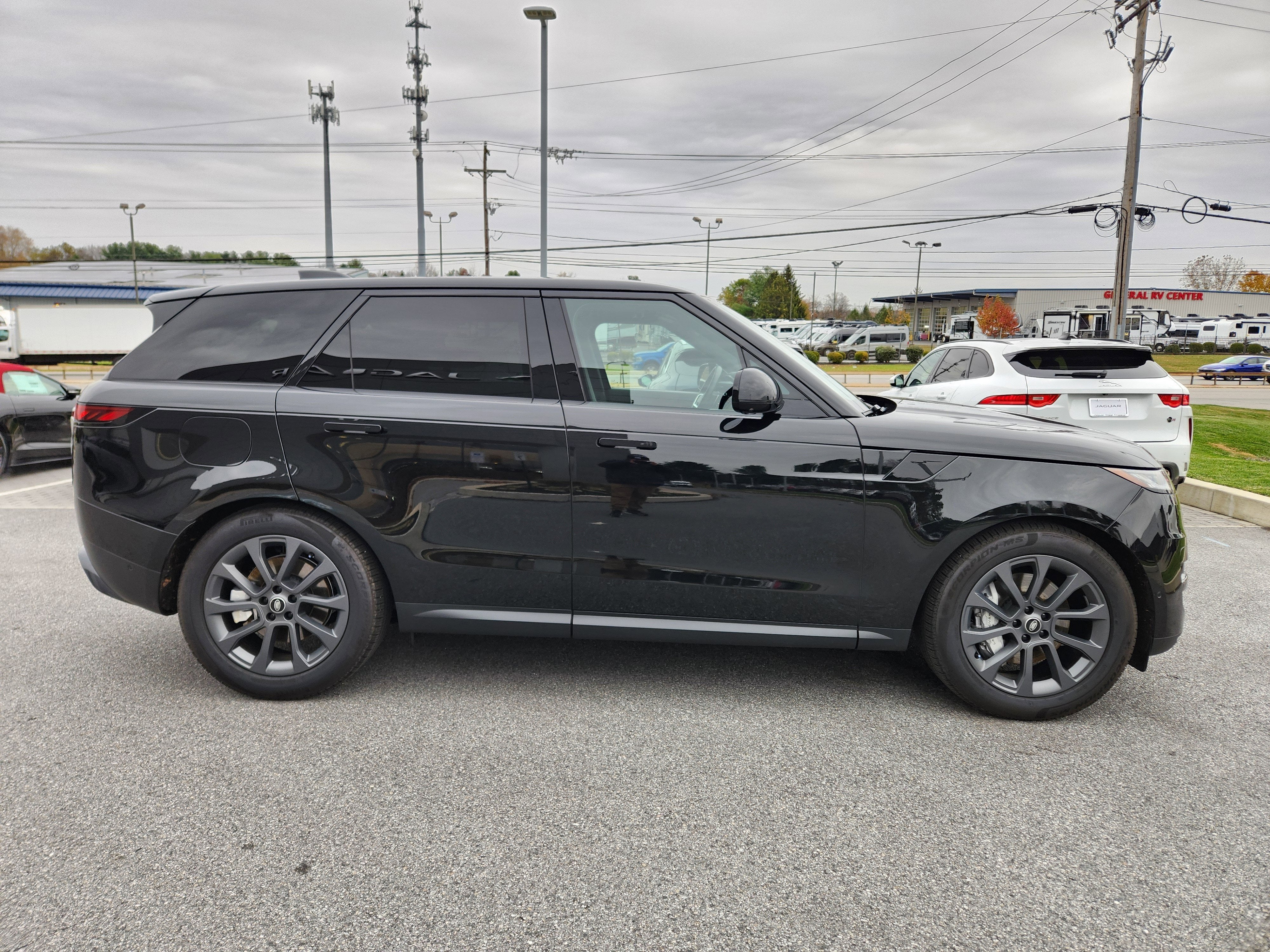 2025 Land Rover Range Rover Sport S