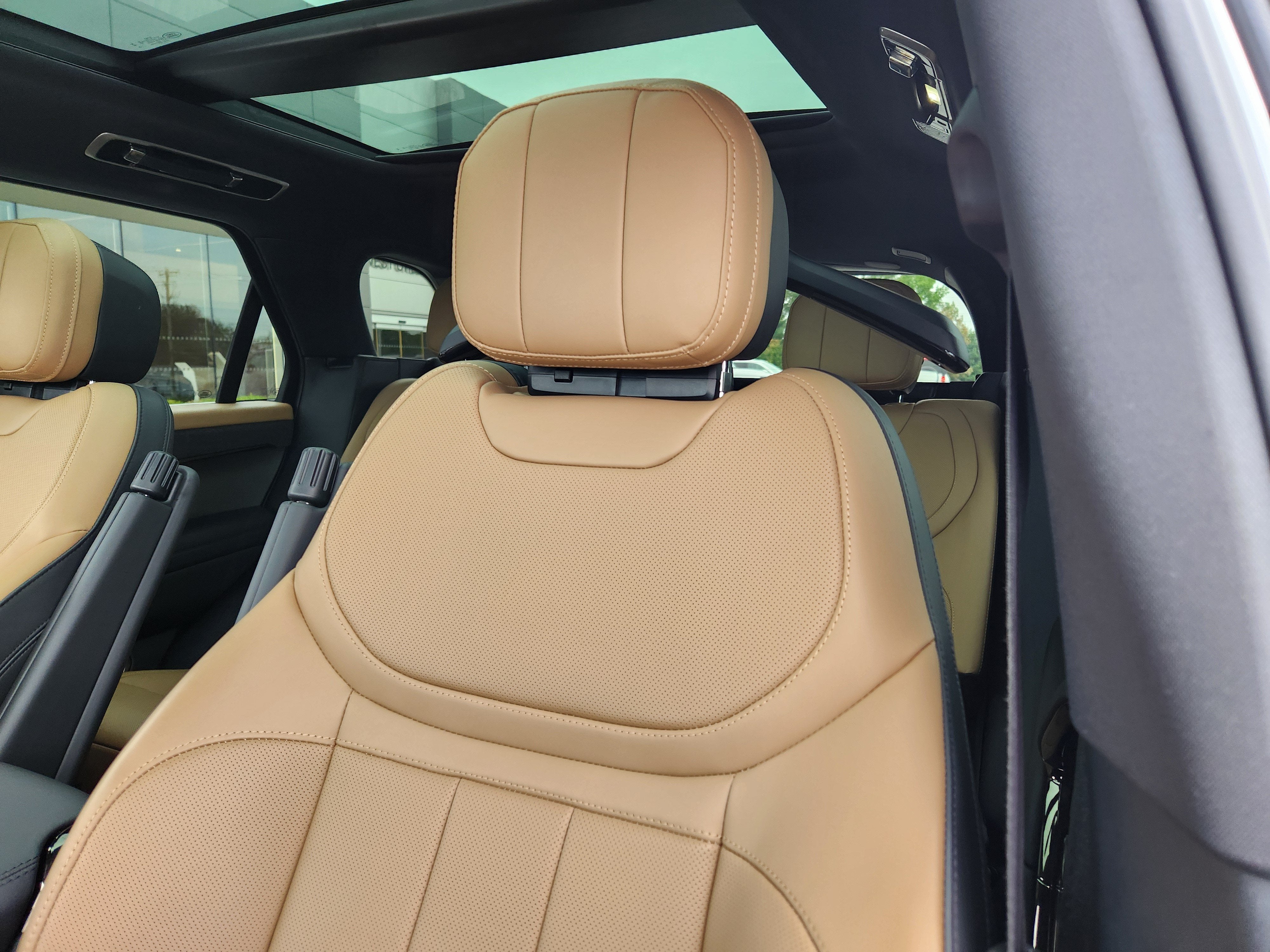 2025 Land Rover Range Rover Sport Plug-in Hybrid Dynamic SE