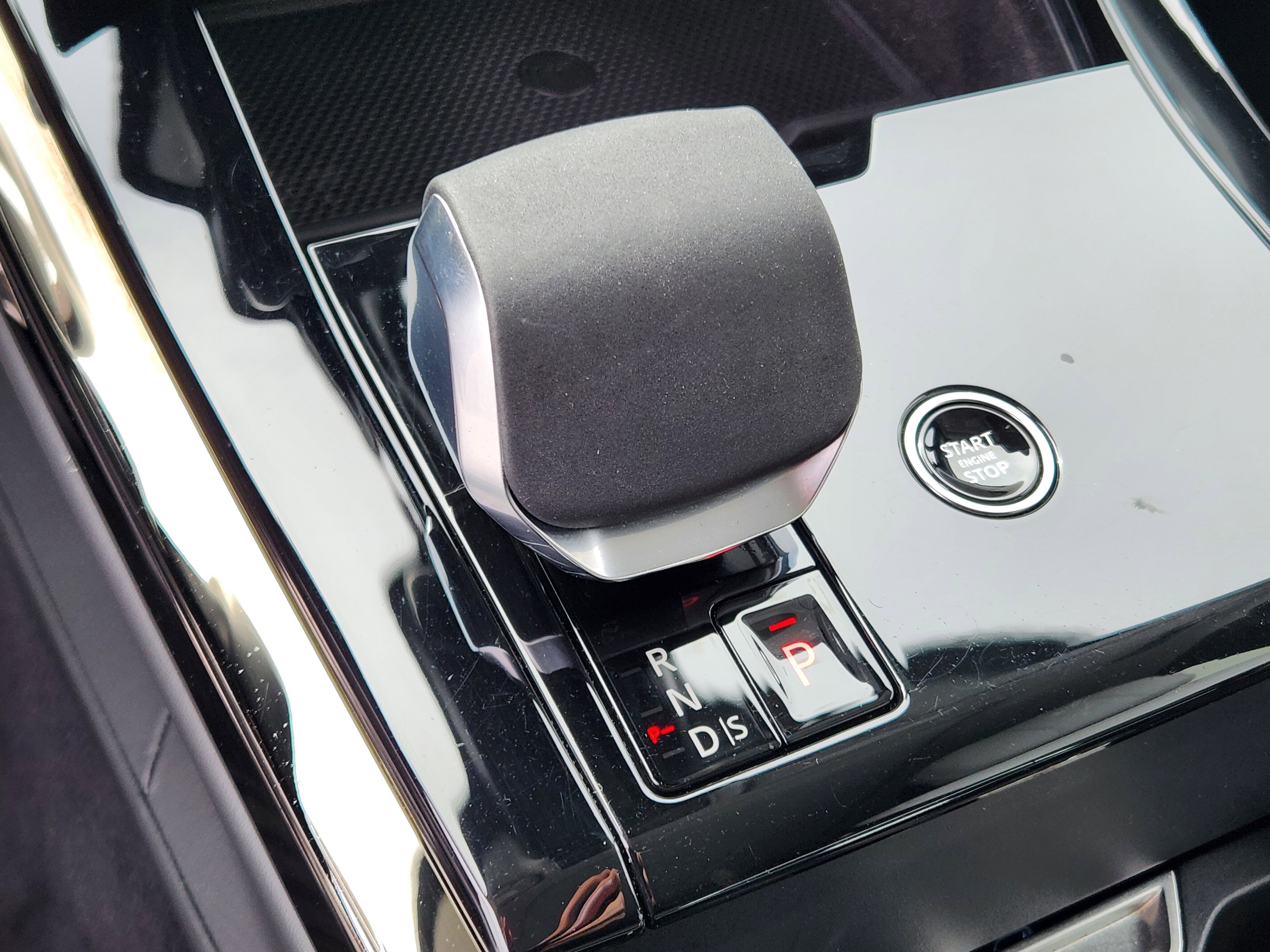 2025 Land Rover Range Rover Sport Dynamic SE