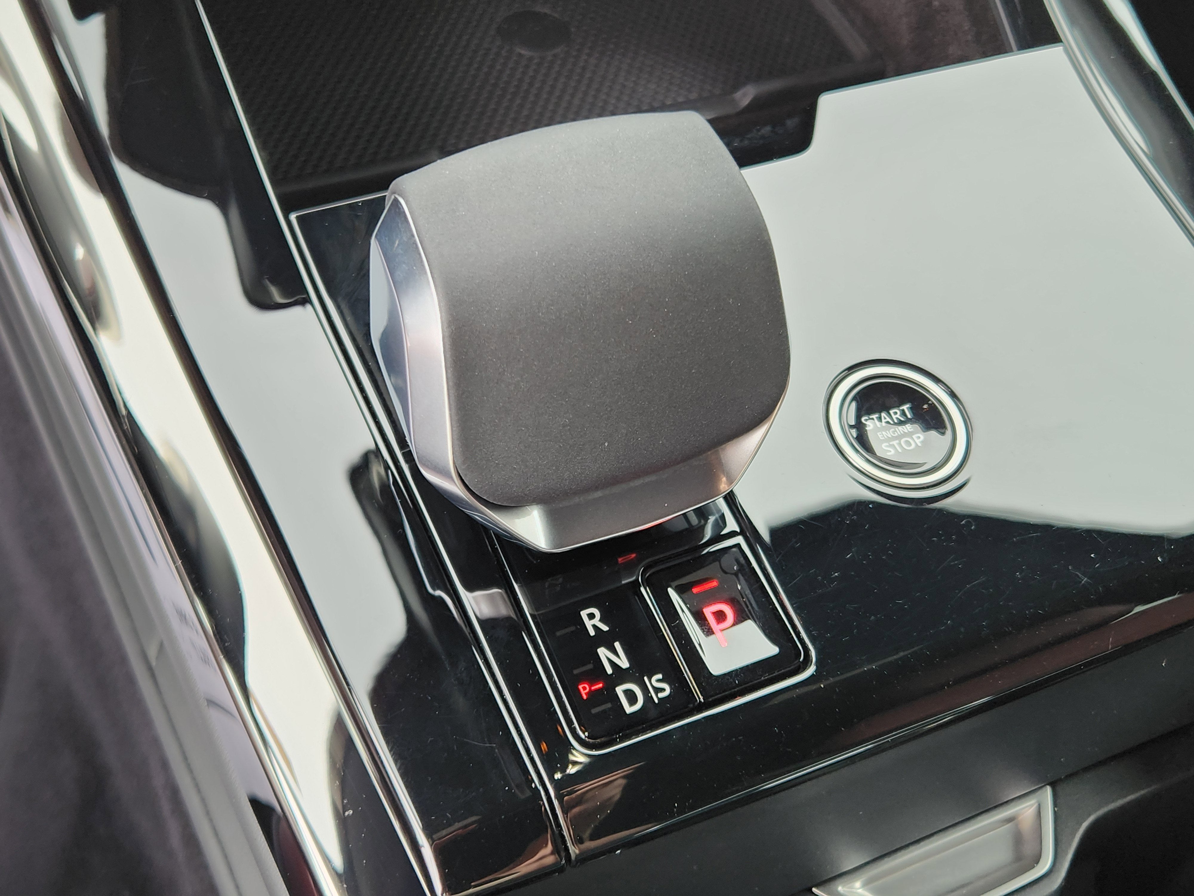 2025 Land Rover Range Rover Sport Dynamic SE