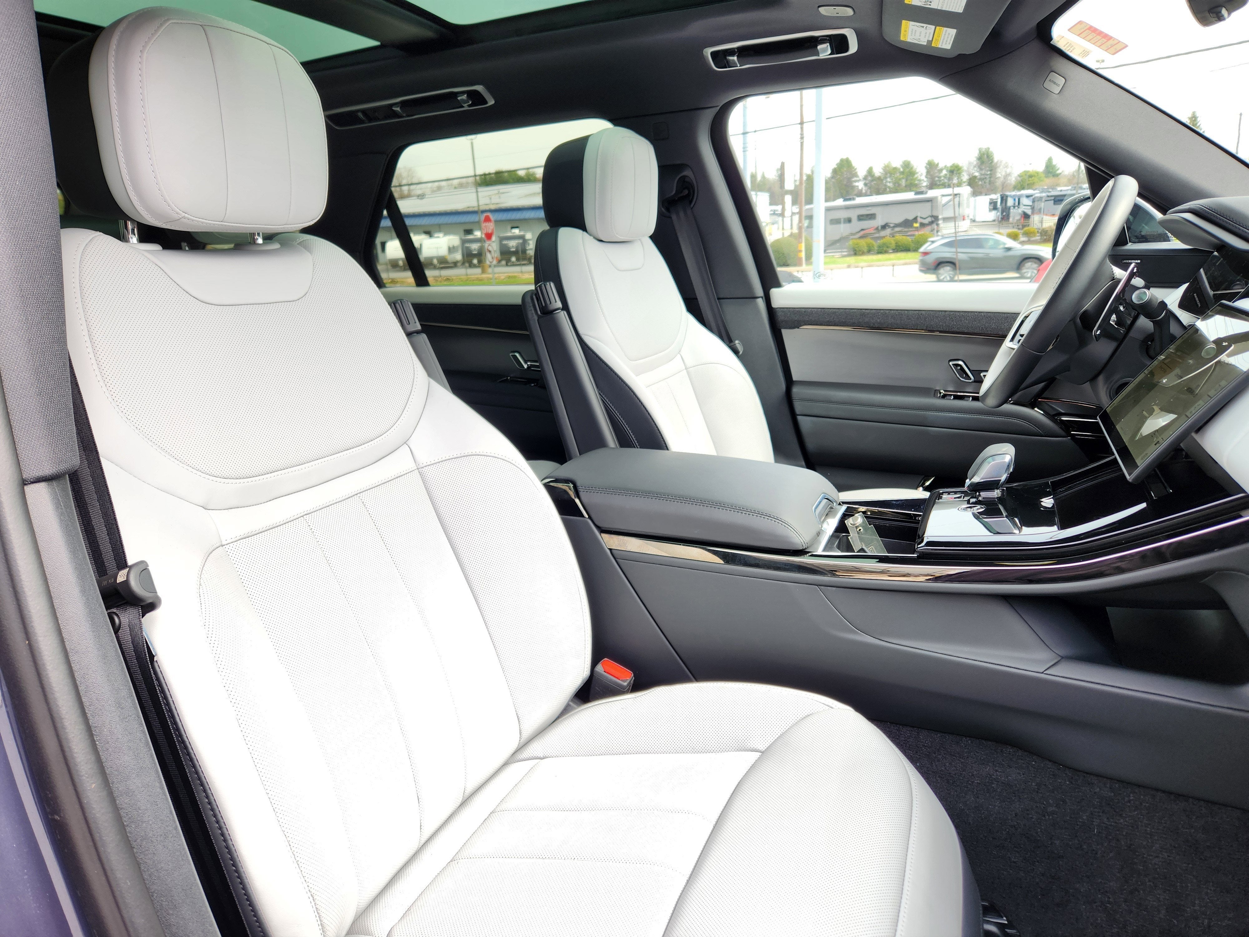 2025 Land Rover Range Rover Sport Dynamic SE