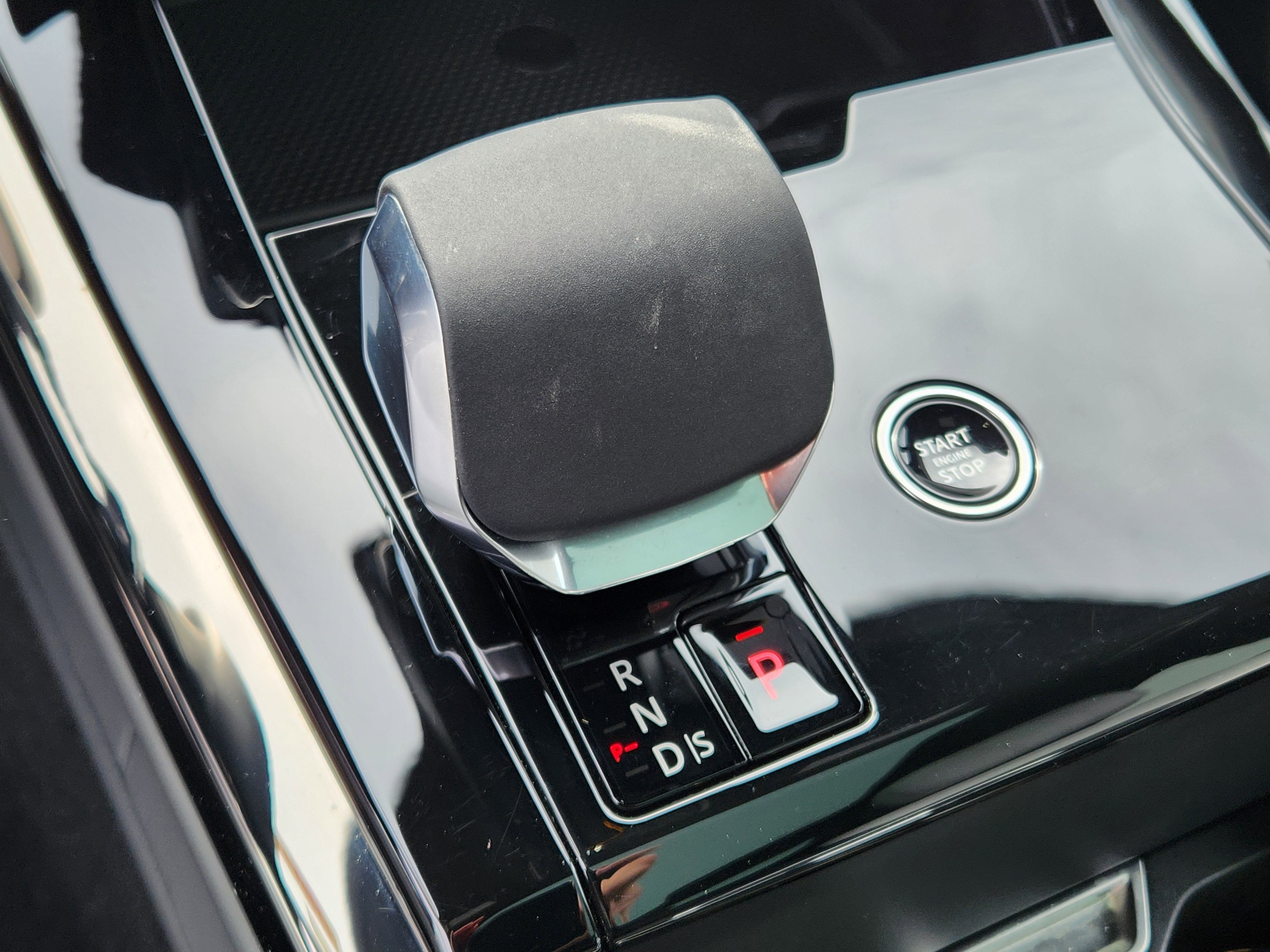 2025 Land Rover Range Rover Sport Dynamic SE