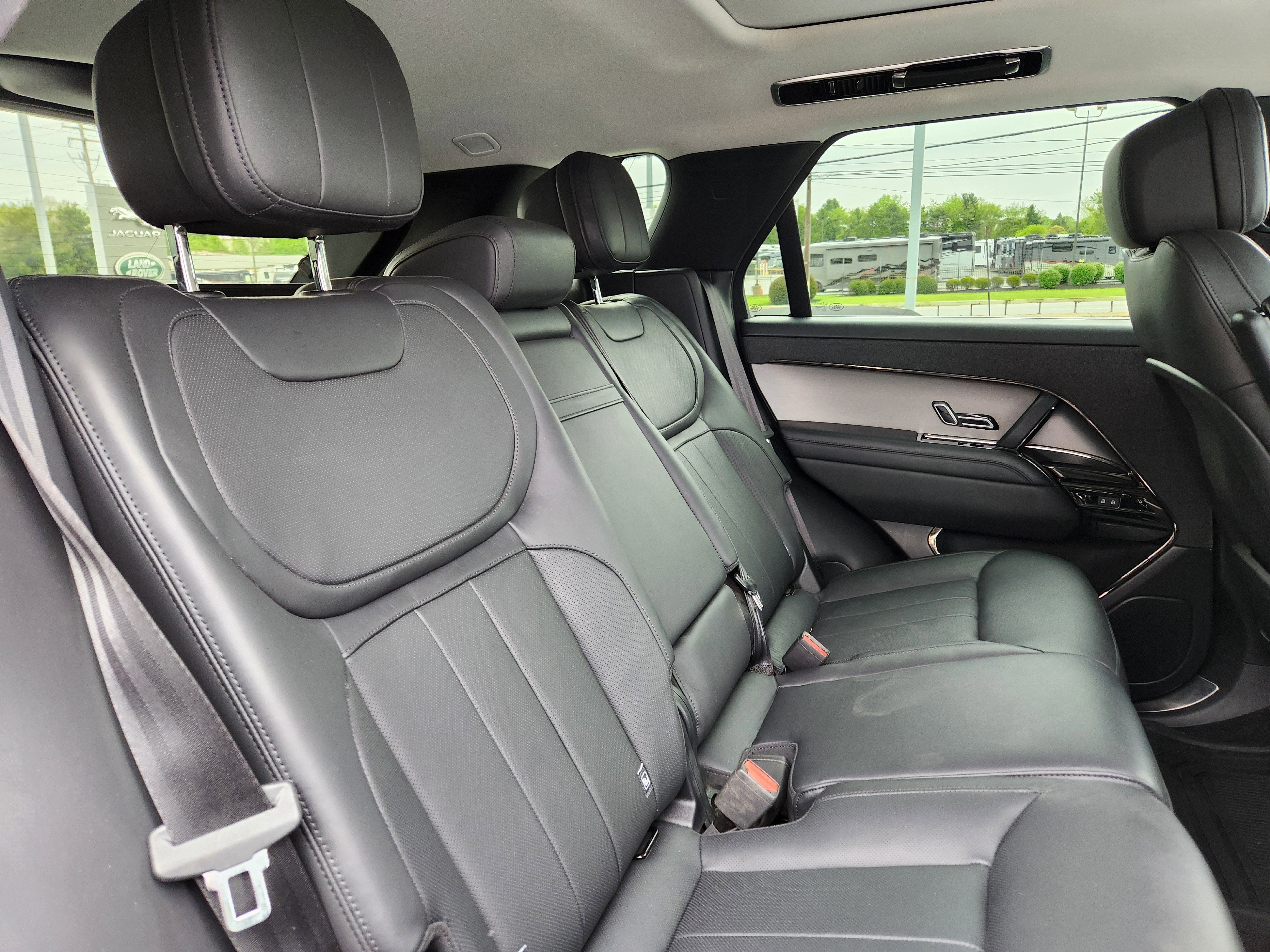 2024 Land Rover Range Rover Sport SE