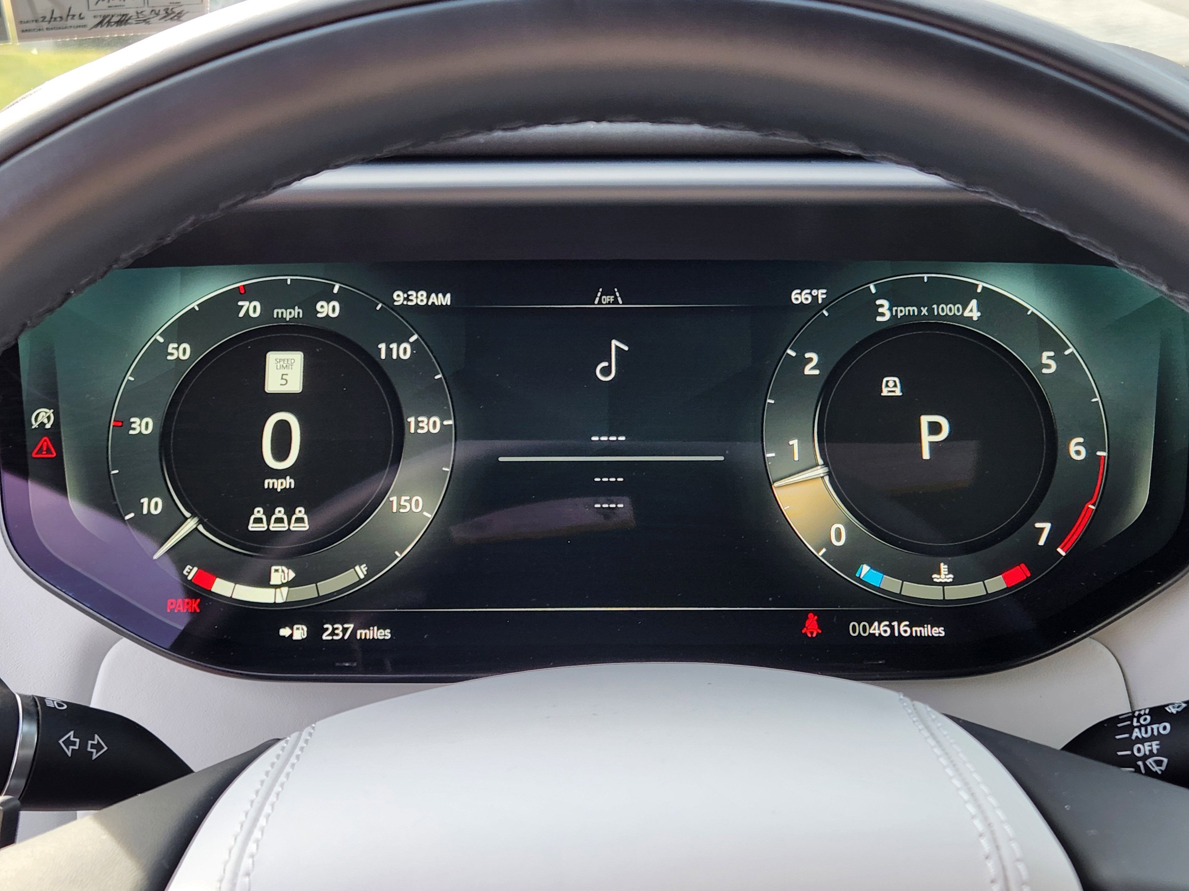 2025 Land Rover Range Rover Sport SE