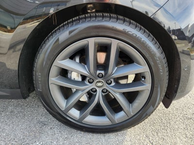 2025 Land Rover Range Rover Sport SE