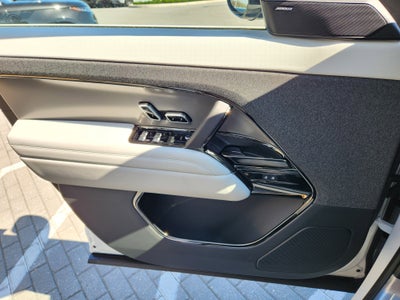 2026 Land Rover Range Rover Sport SE