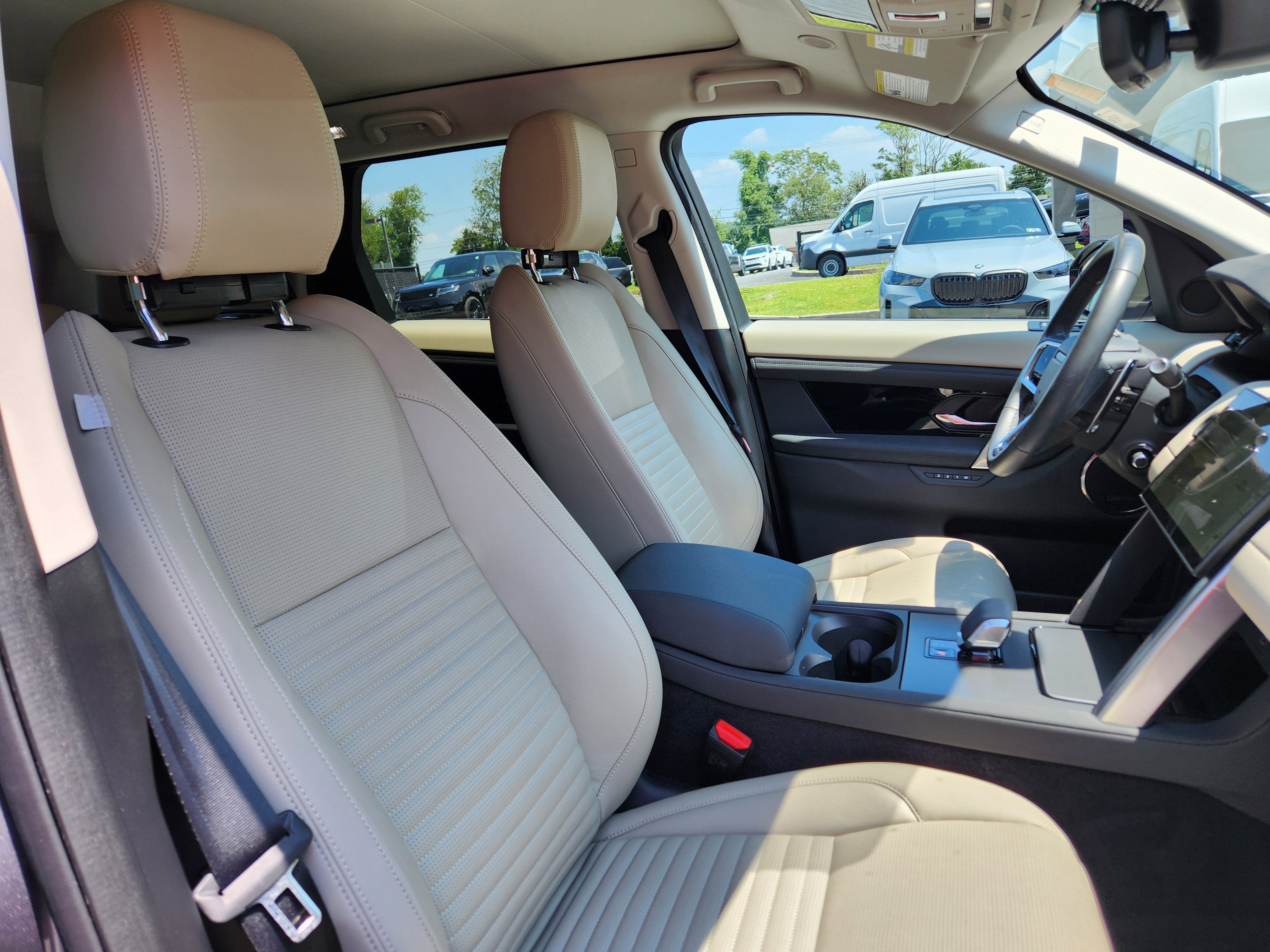 2024 Land Rover Discovery Sport S