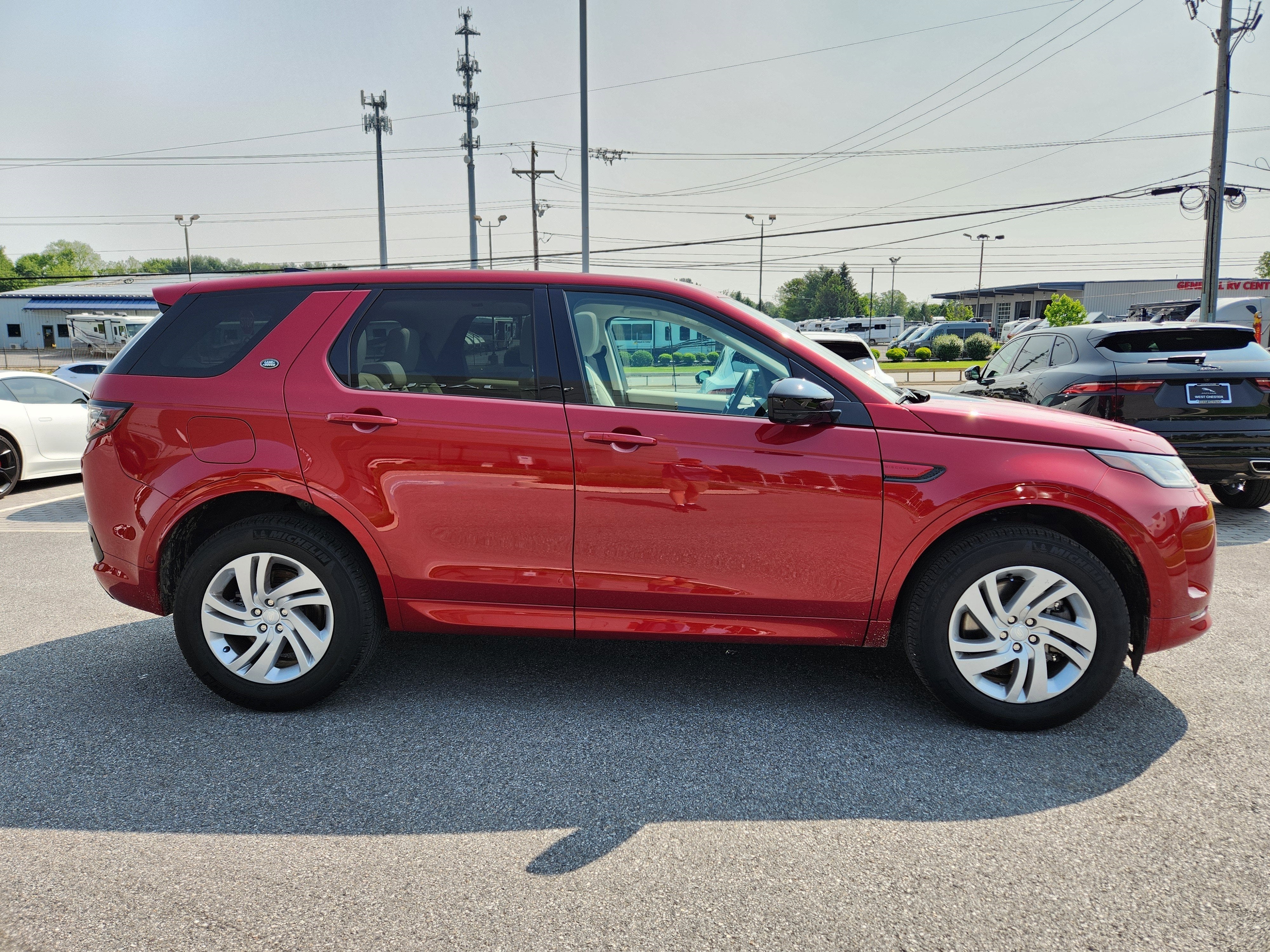 2025 Land Rover Discovery Sport S