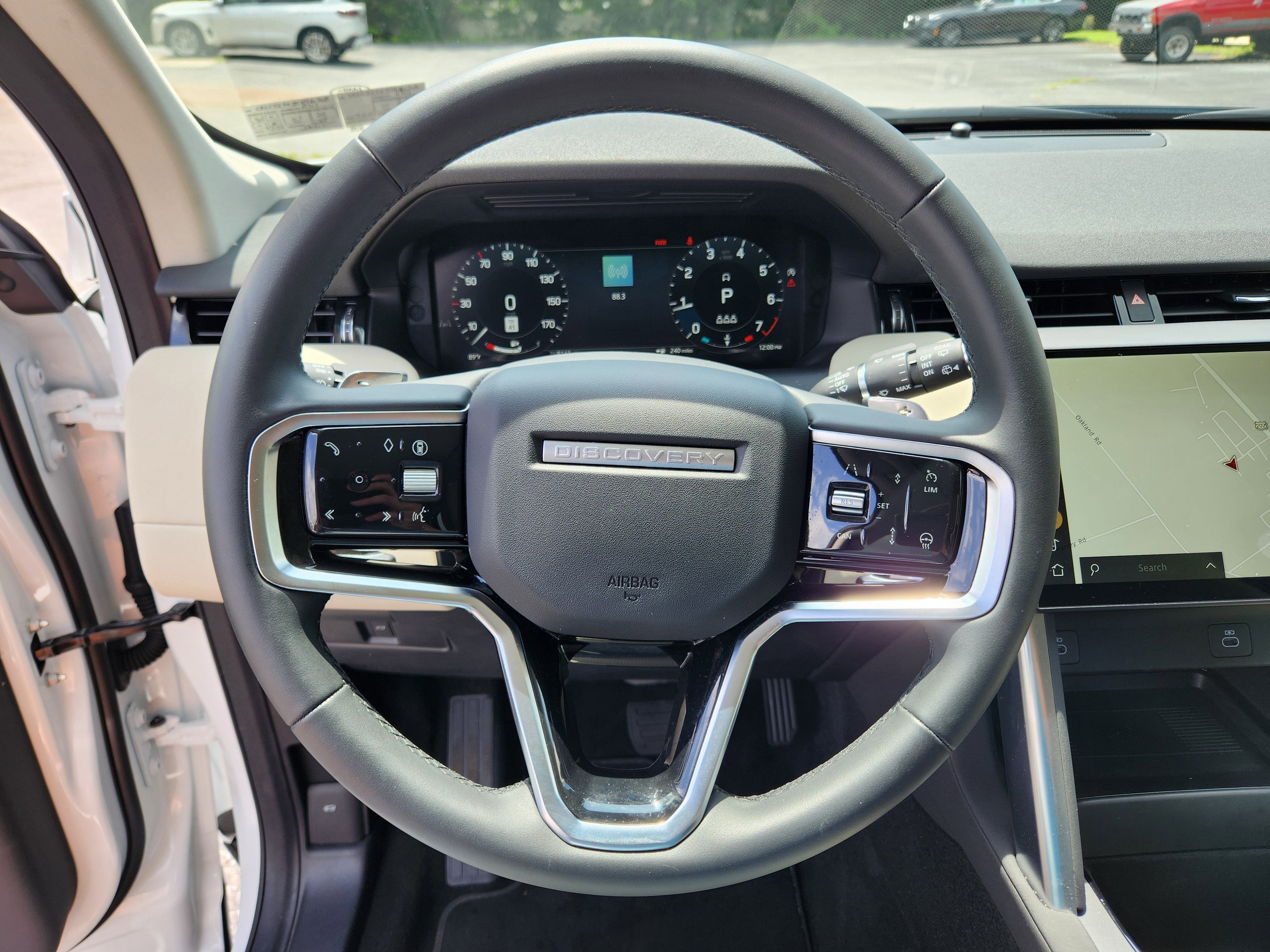2025 Land Rover Discovery Sport S