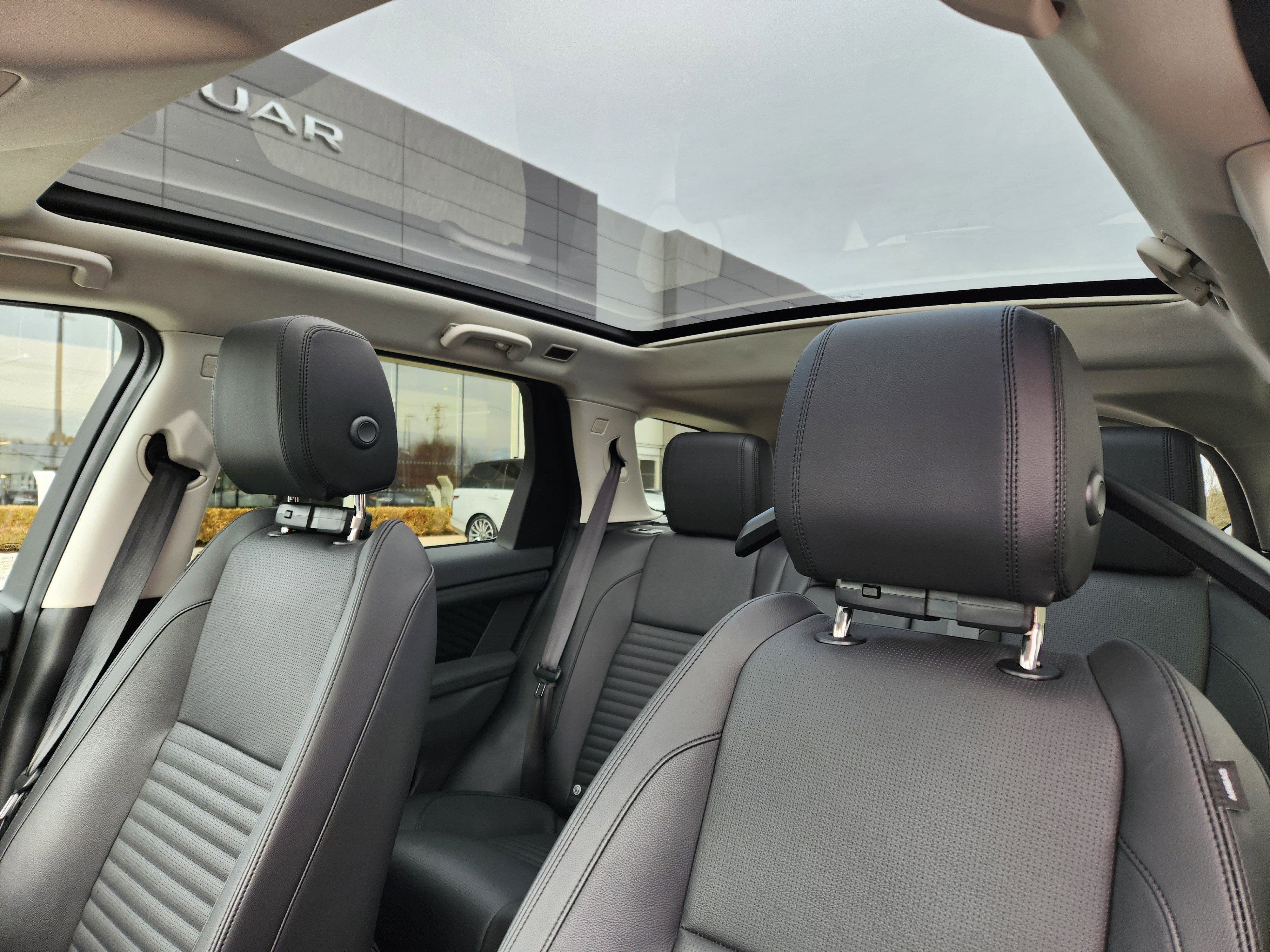 2025 Land Rover Discovery Sport S