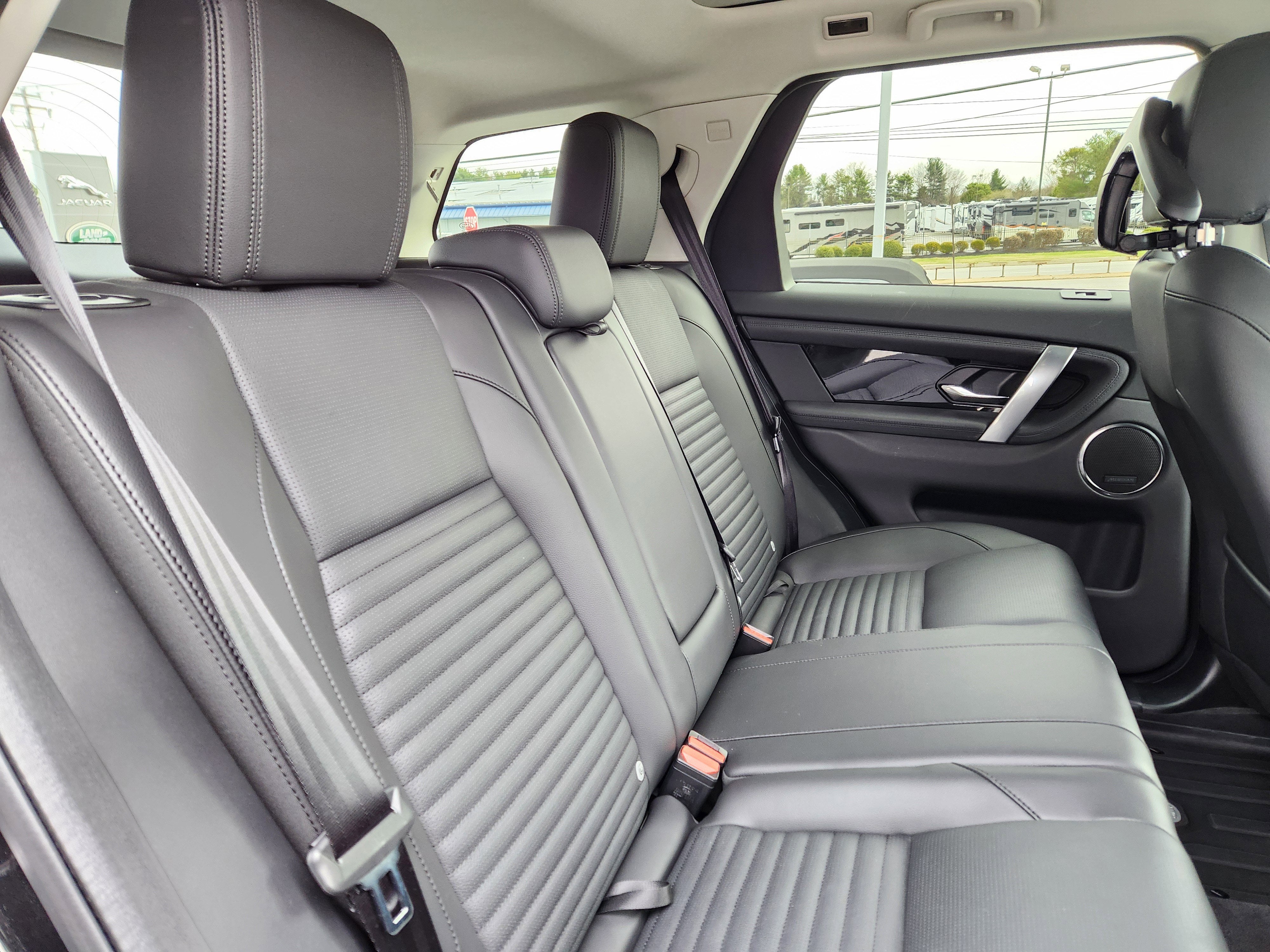 2025 Land Rover Discovery Sport S