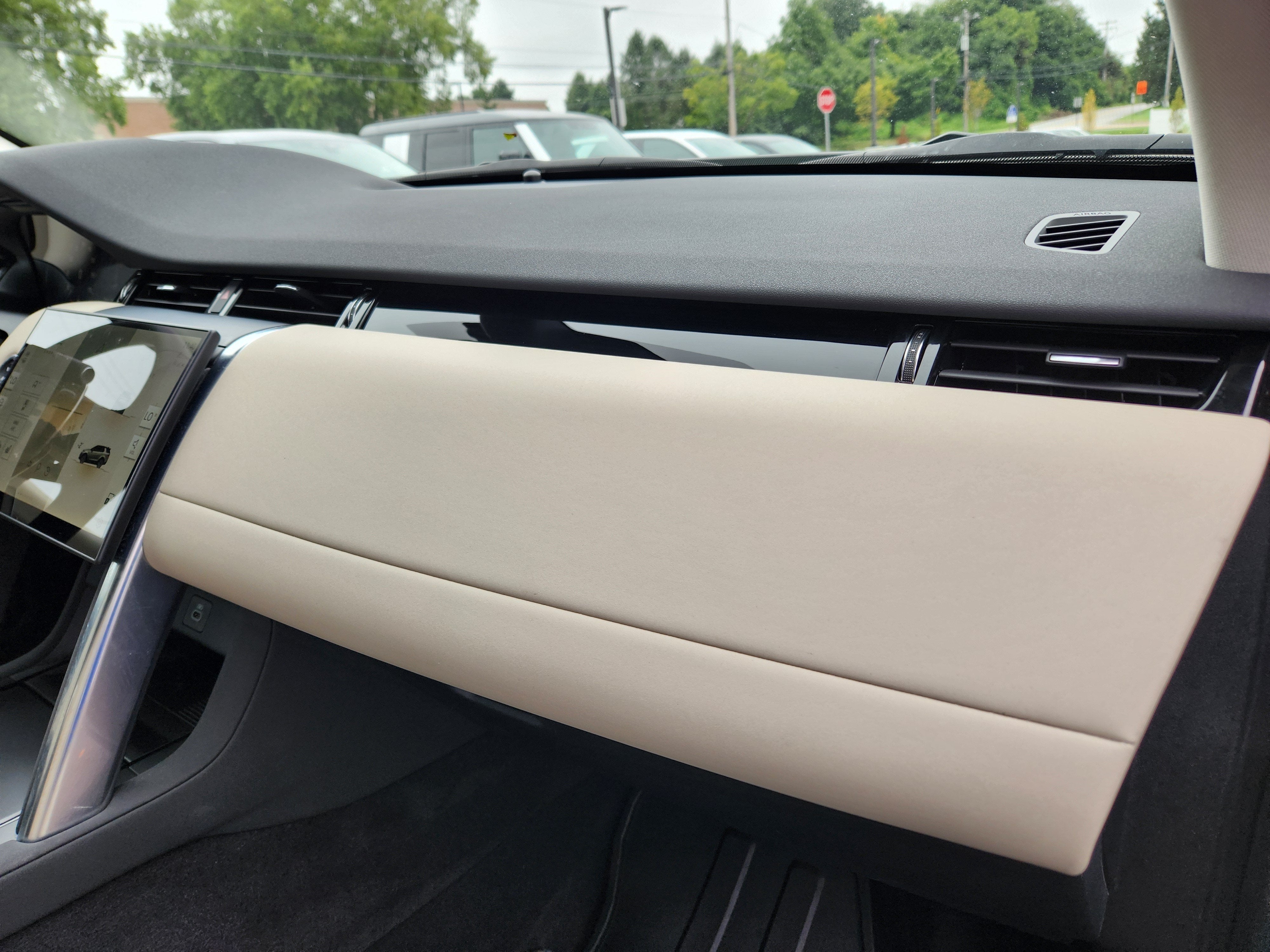2025 Land Rover Discovery Sport S