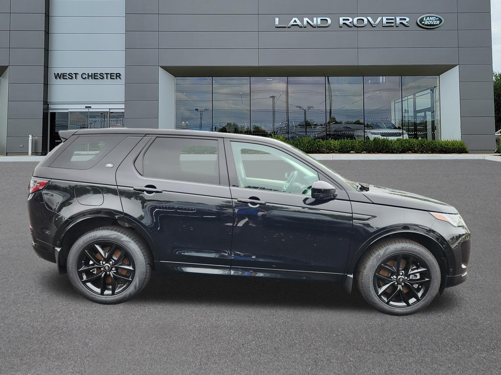 2025 Land Rover Discovery Sport S