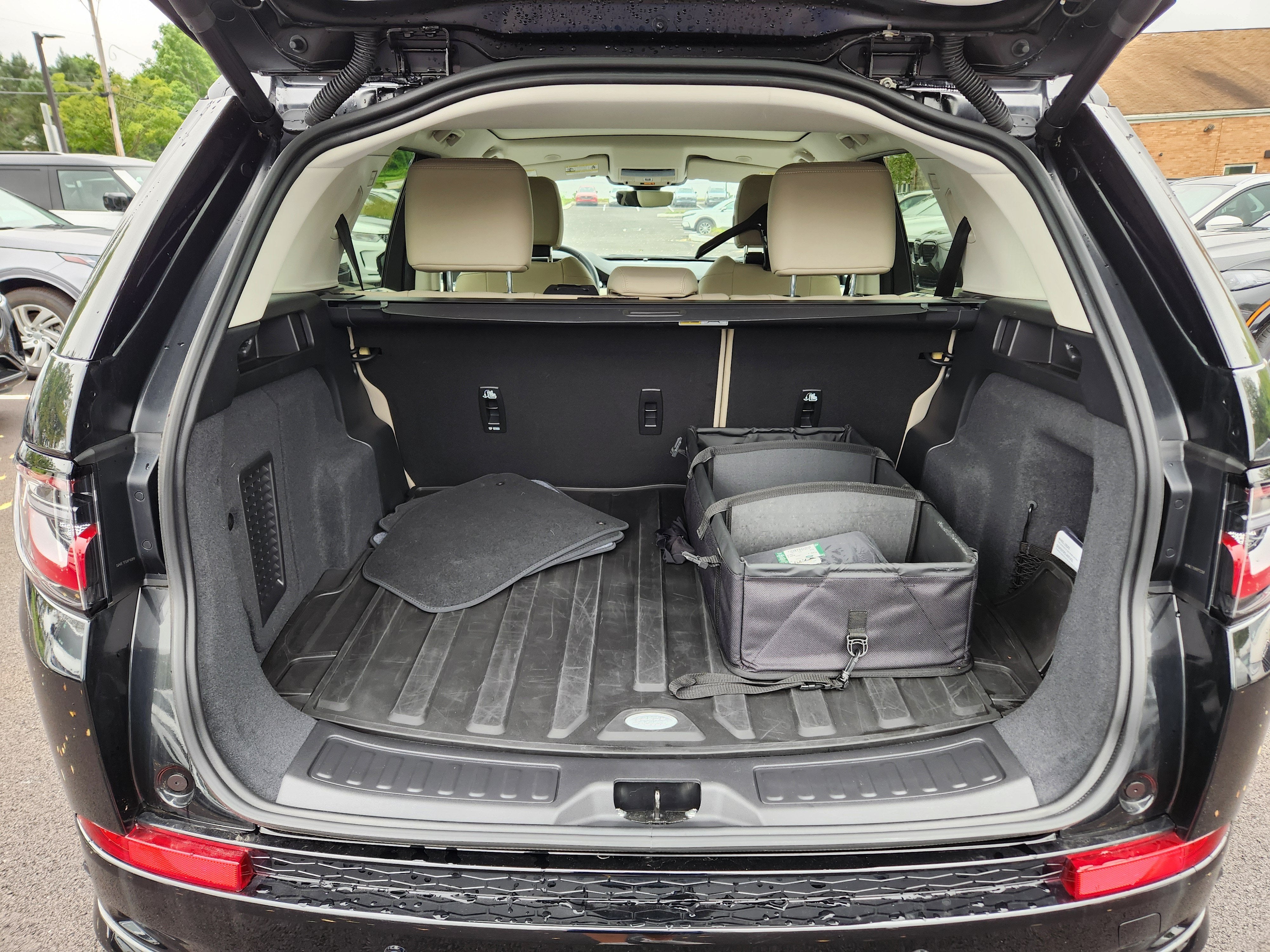2025 Land Rover Discovery Sport S