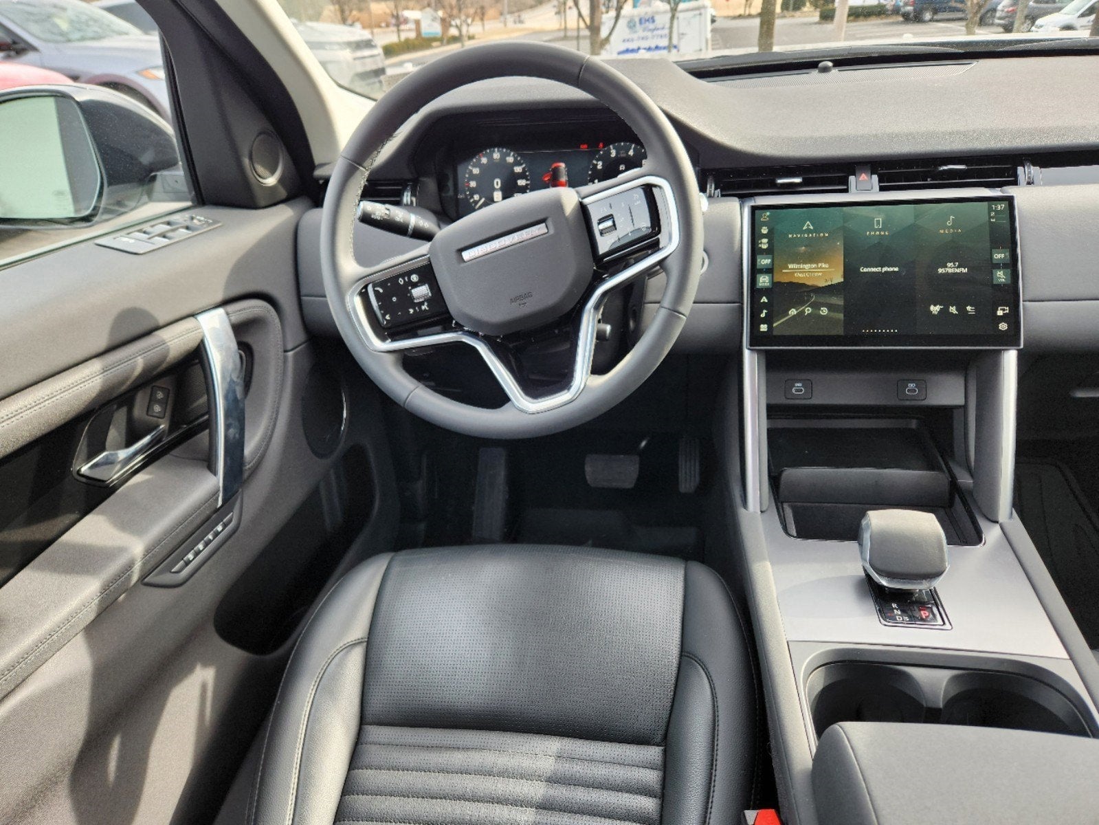 2024 Land Rover Discovery Sport S