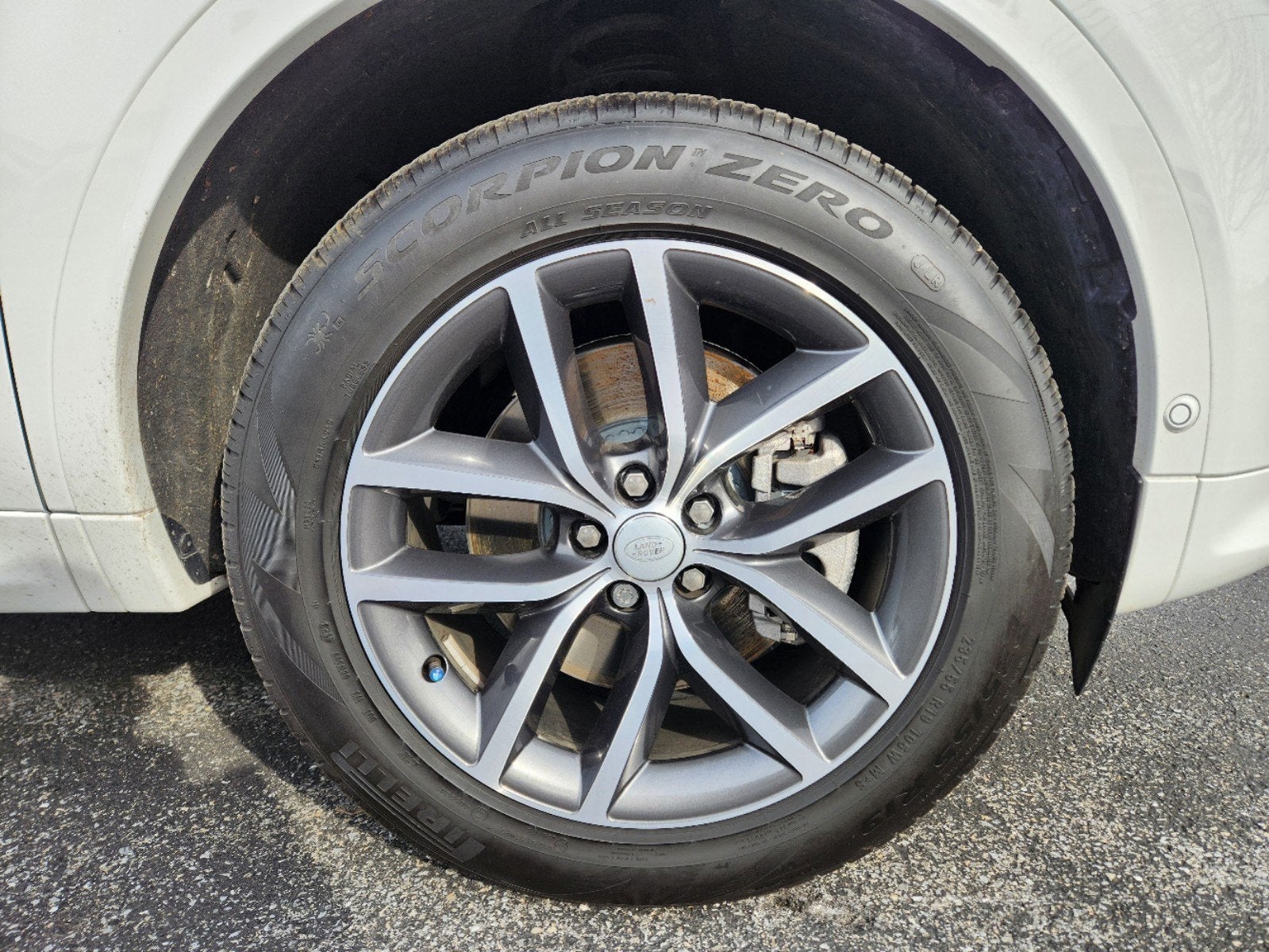 2024 Land Rover Discovery Sport S