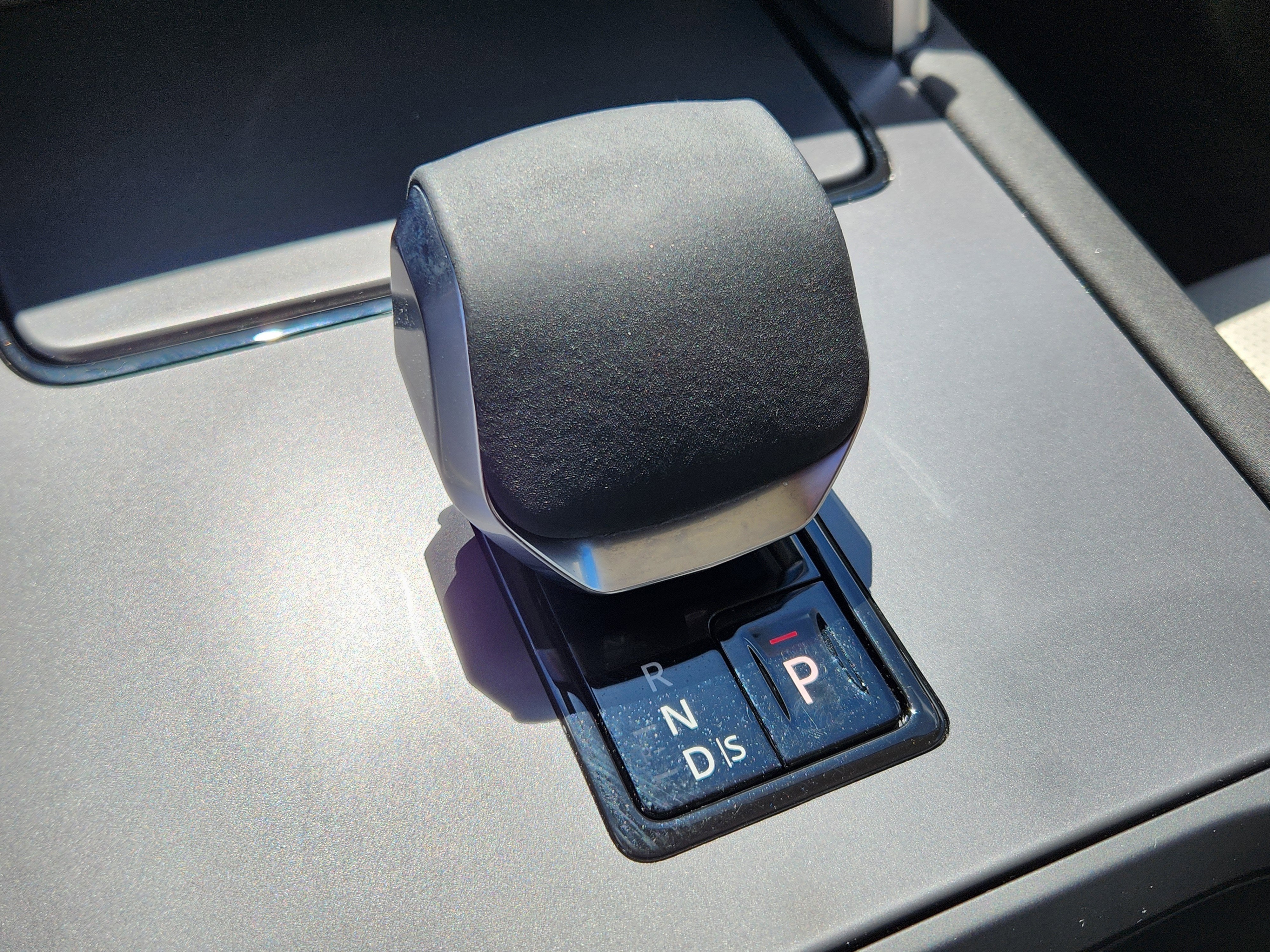 2025 Land Rover Discovery Sport S