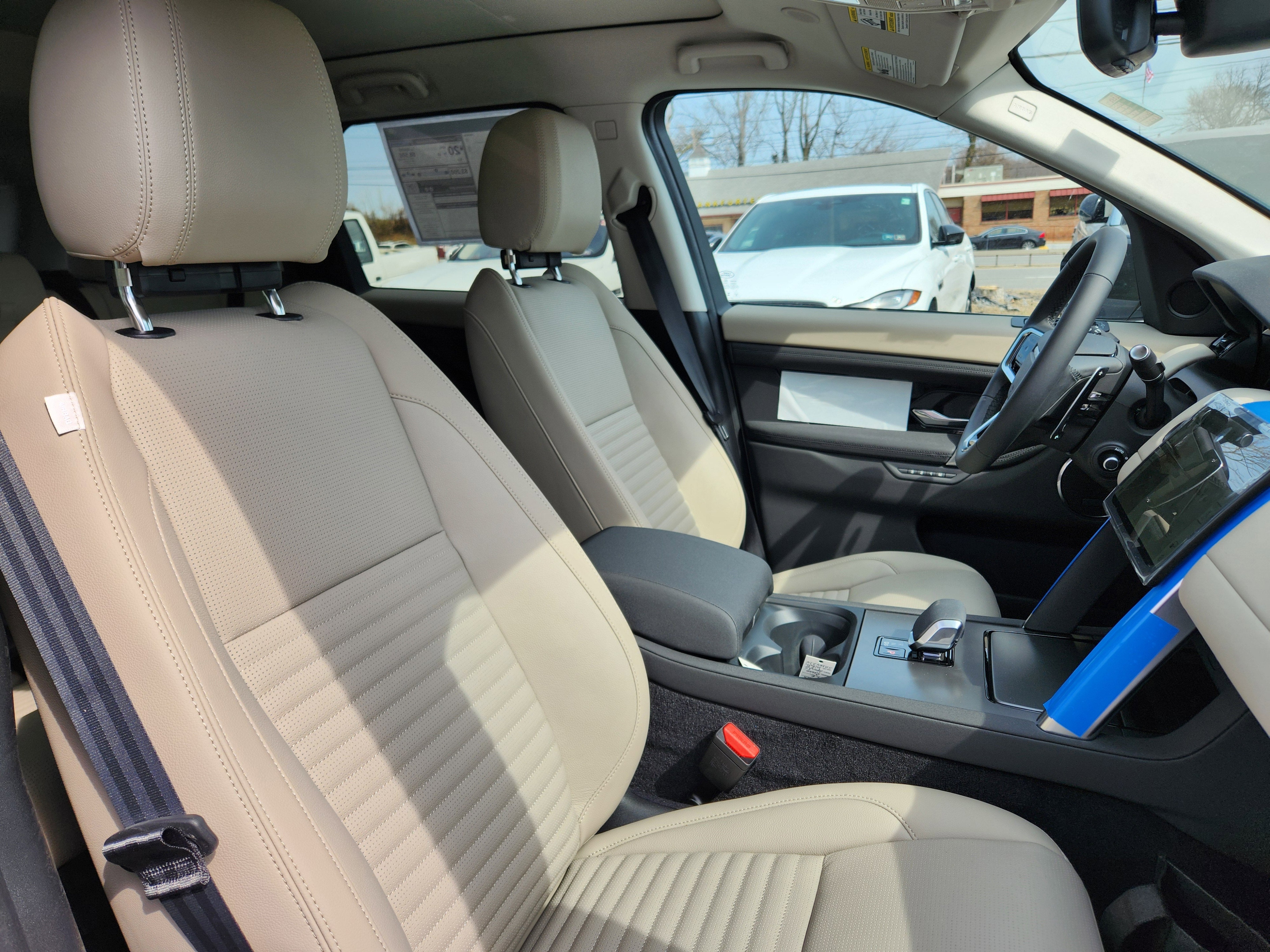 2025 Land Rover Discovery Sport S