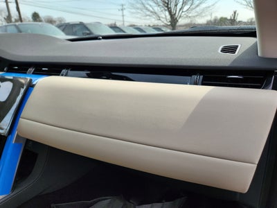 2025 Land Rover Discovery Sport S