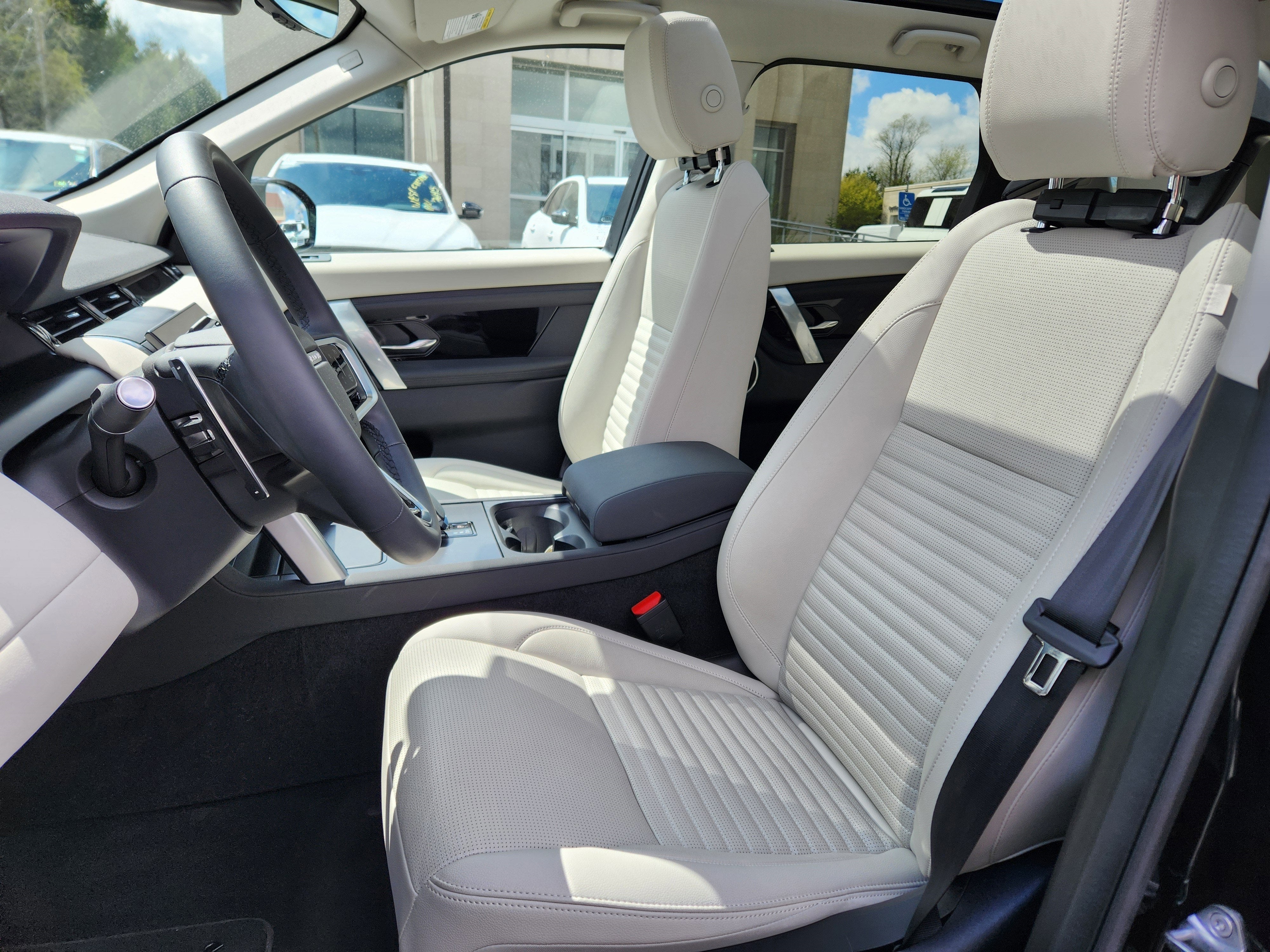 2024 Land Rover Discovery Sport S