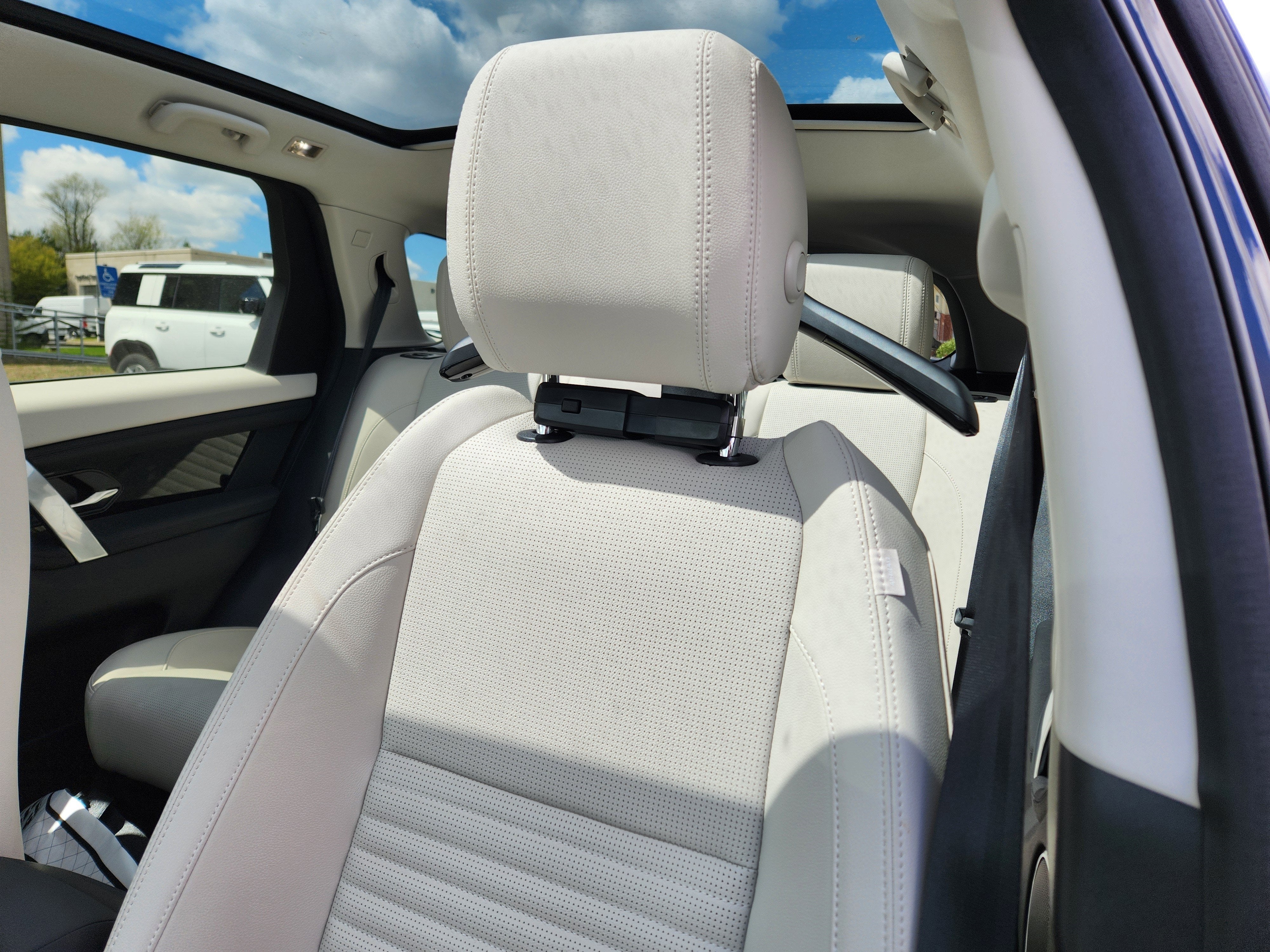 2024 Land Rover Discovery Sport S