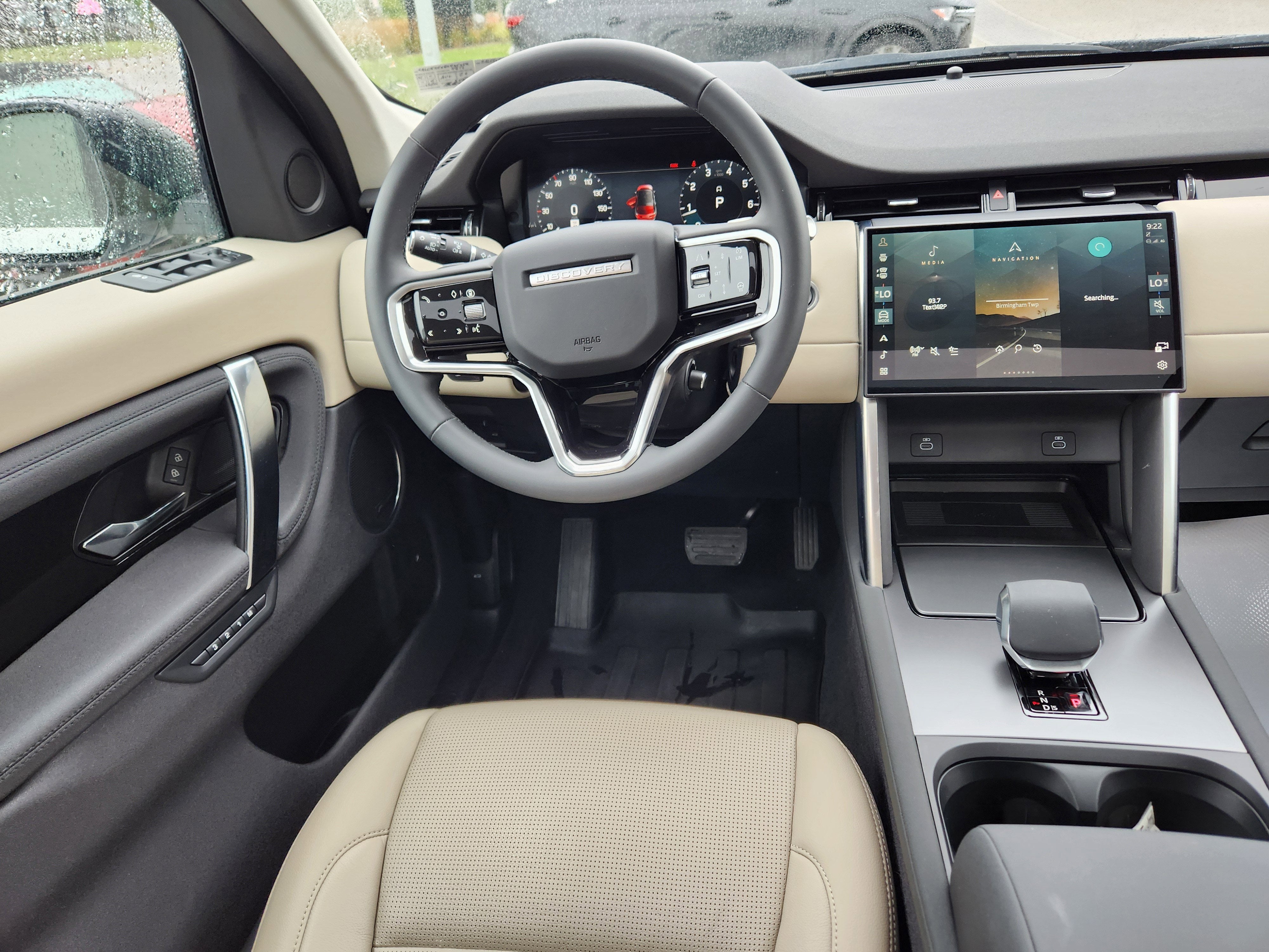2025 Land Rover Discovery Sport S